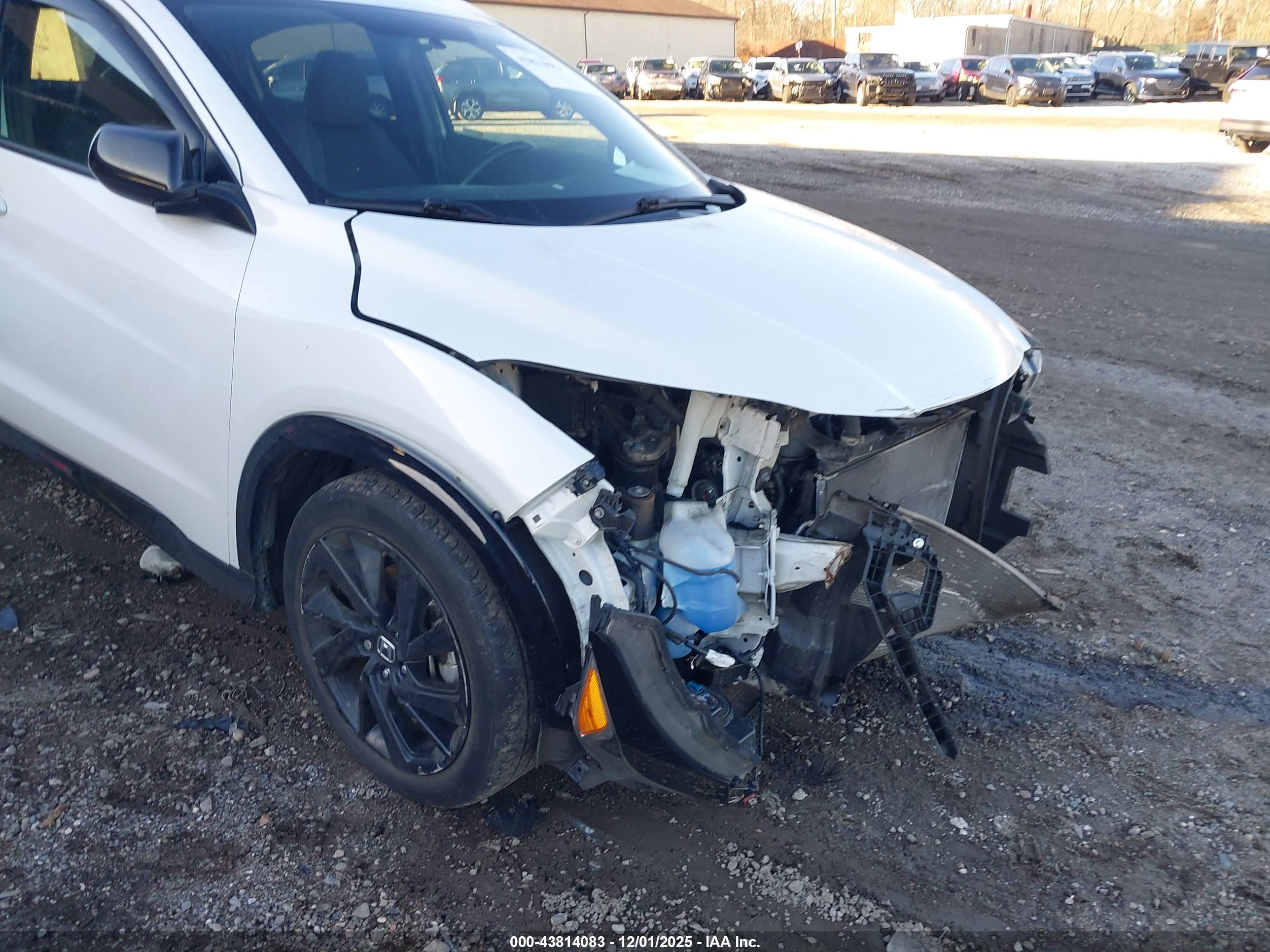 HONDA HR-V image 6