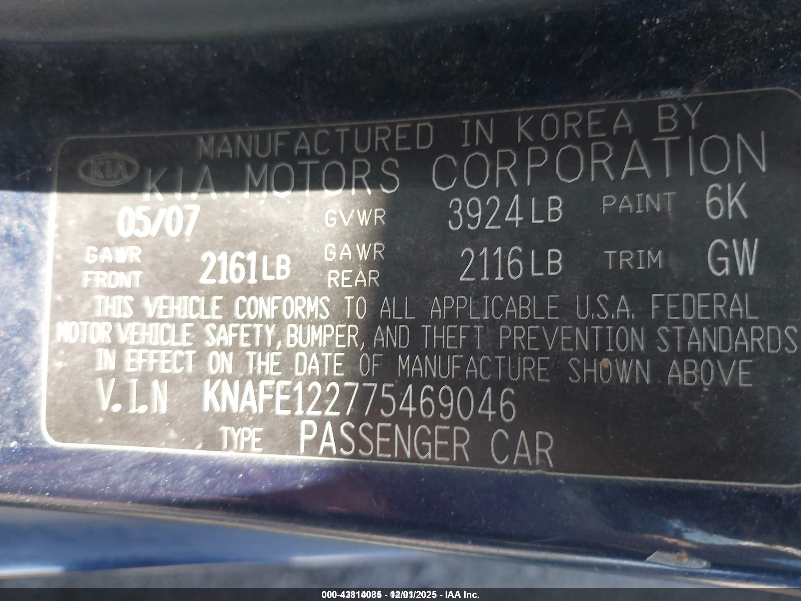 KIA SPECTRA image 9