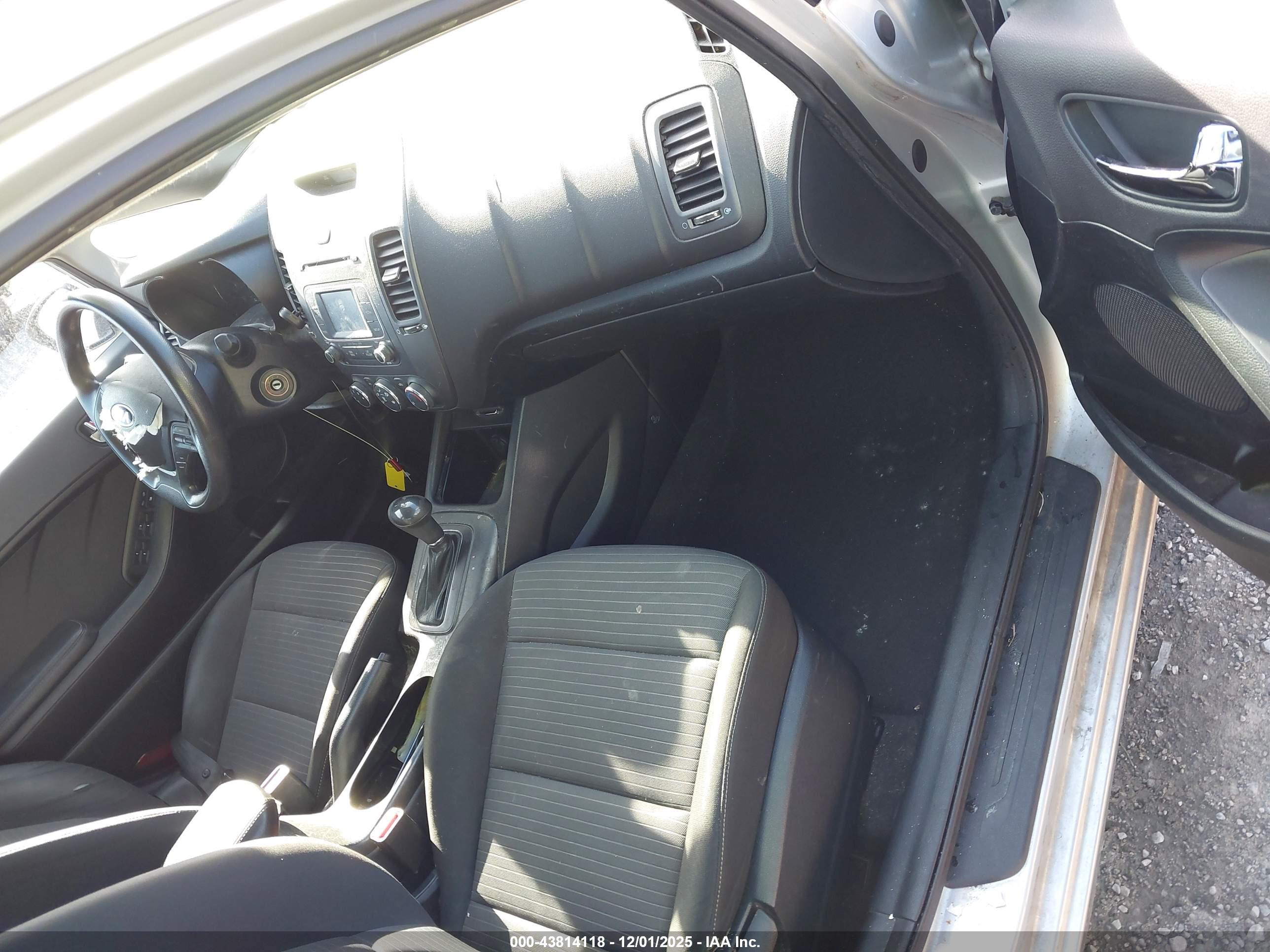 KIA FORTE image 5