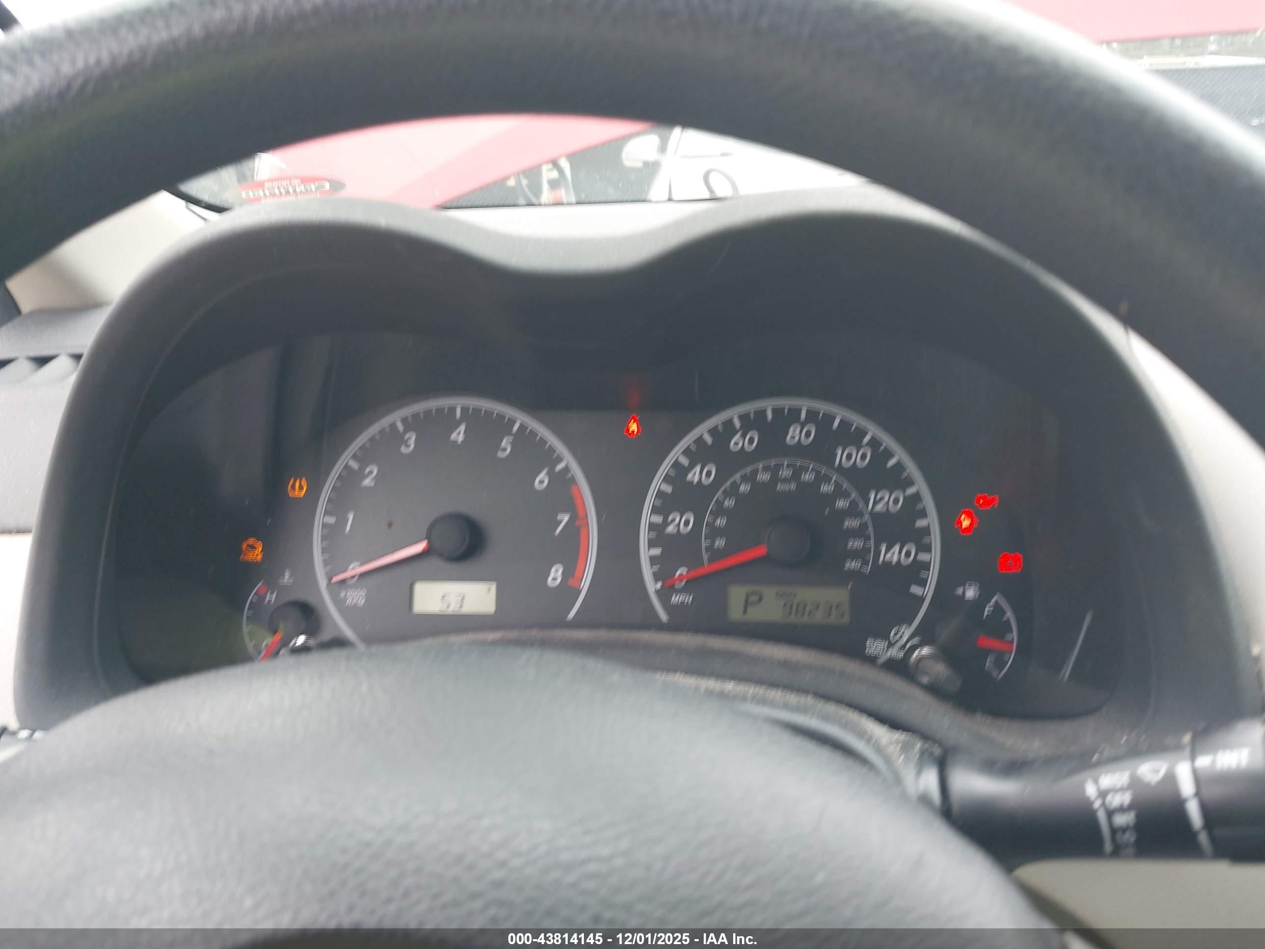 TOYOTA COROLLA image 7