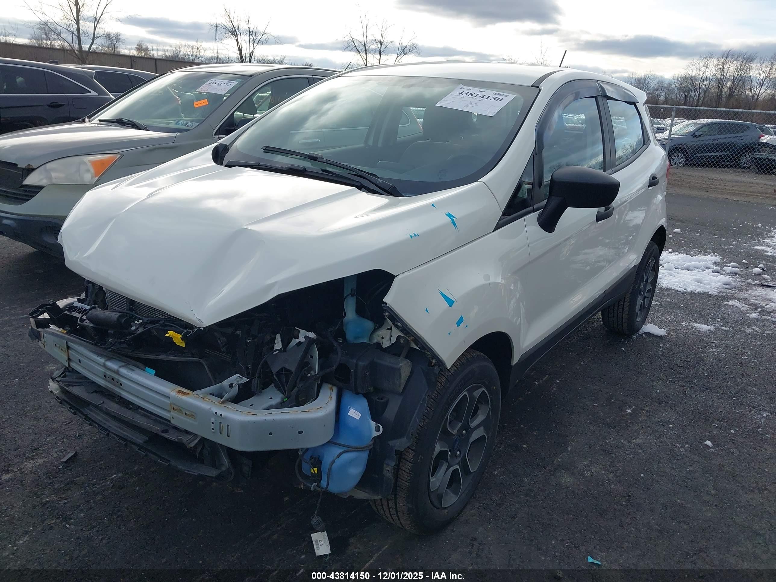 FORD ECOSPORT image 2