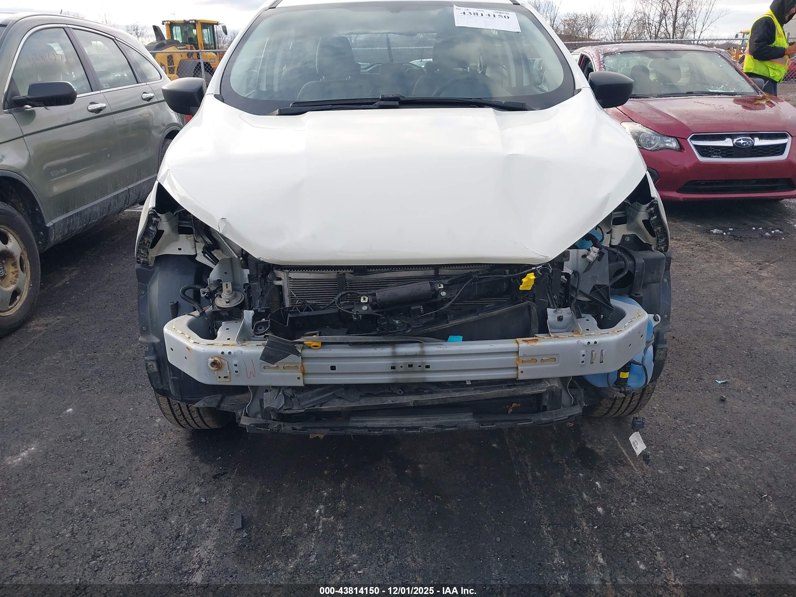 FORD ECOSPORT image 6