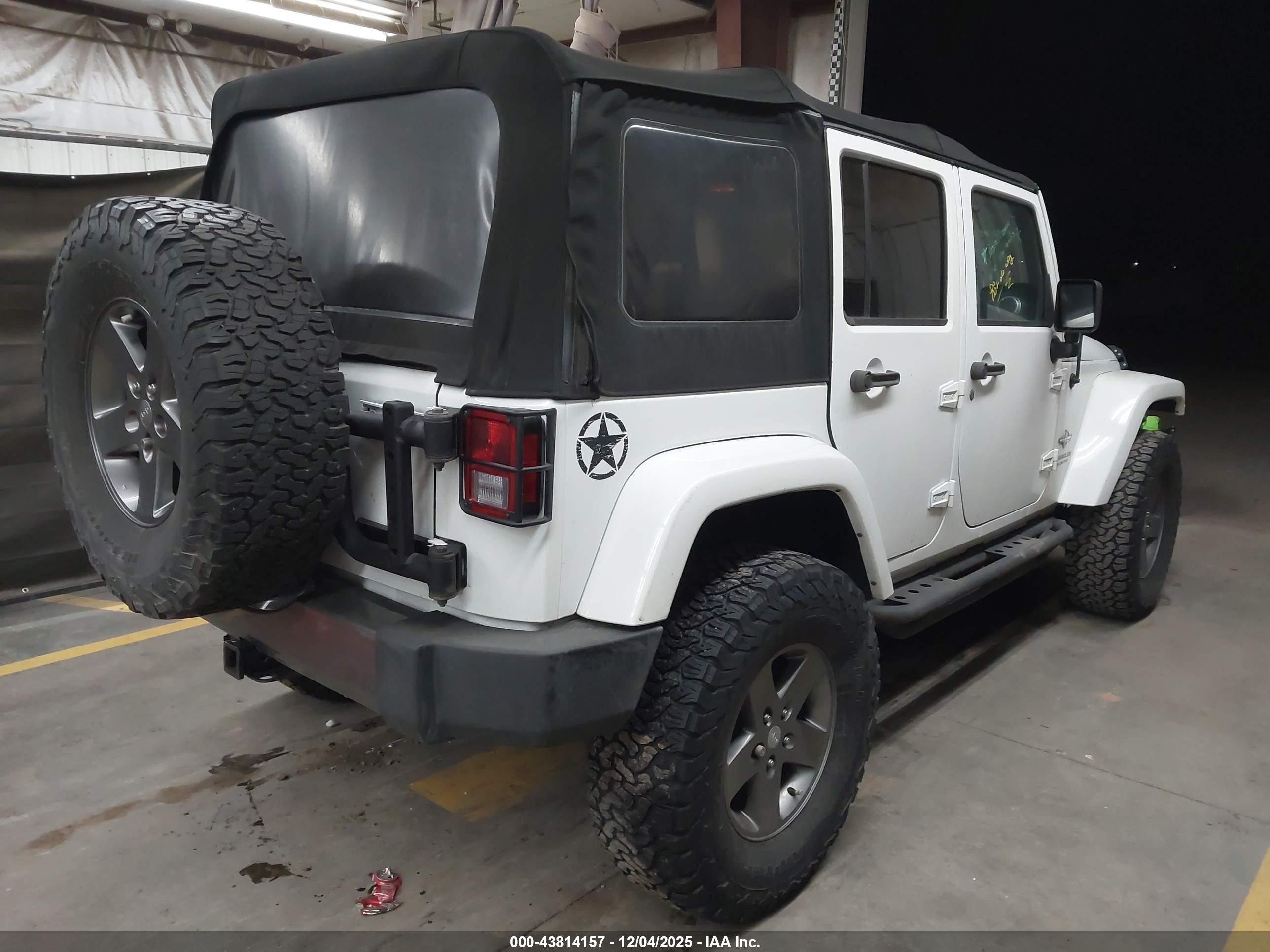 JEEP WRANGLER image 4