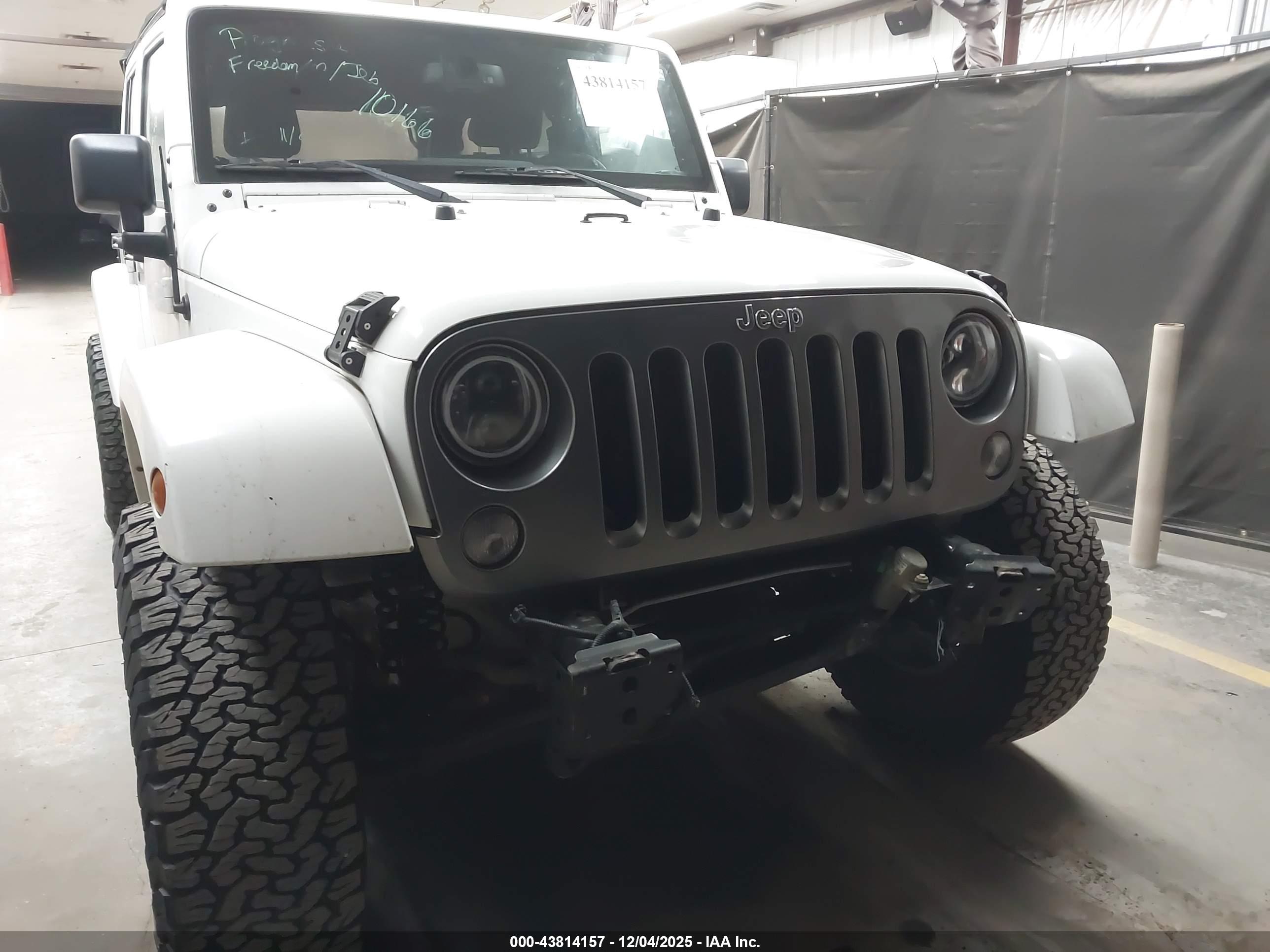 JEEP WRANGLER image 6