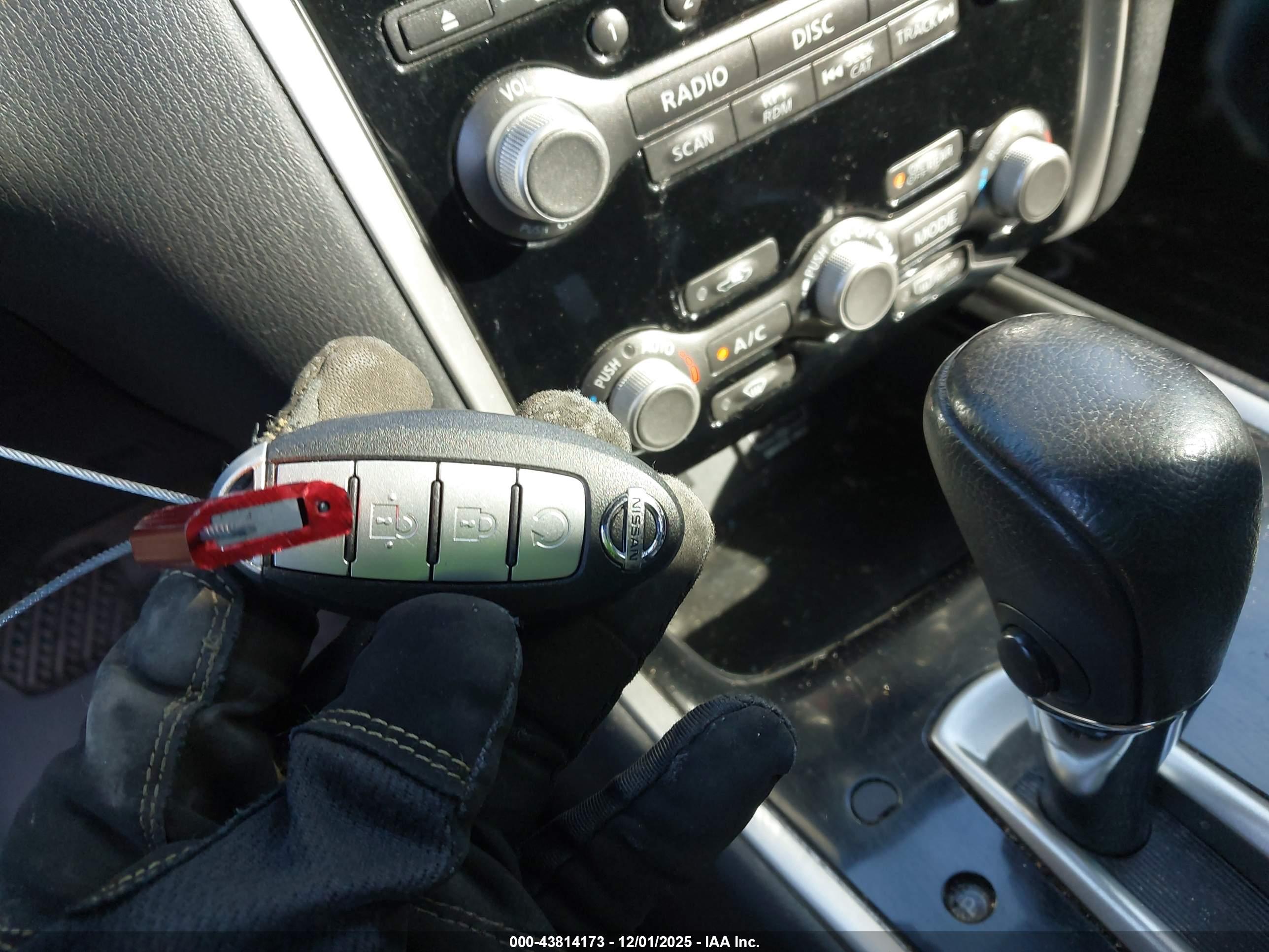 NISSAN PATHFINDER image 11