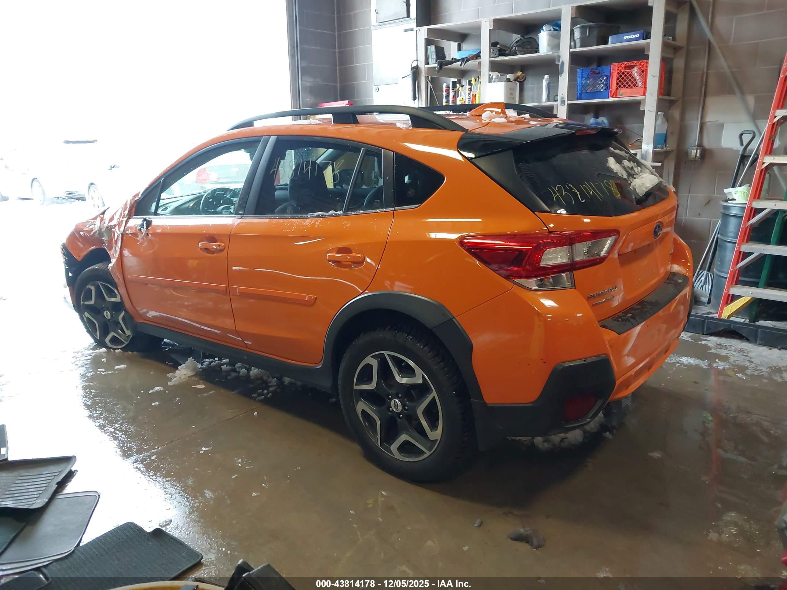 SUBARU CROSSTREK image 3