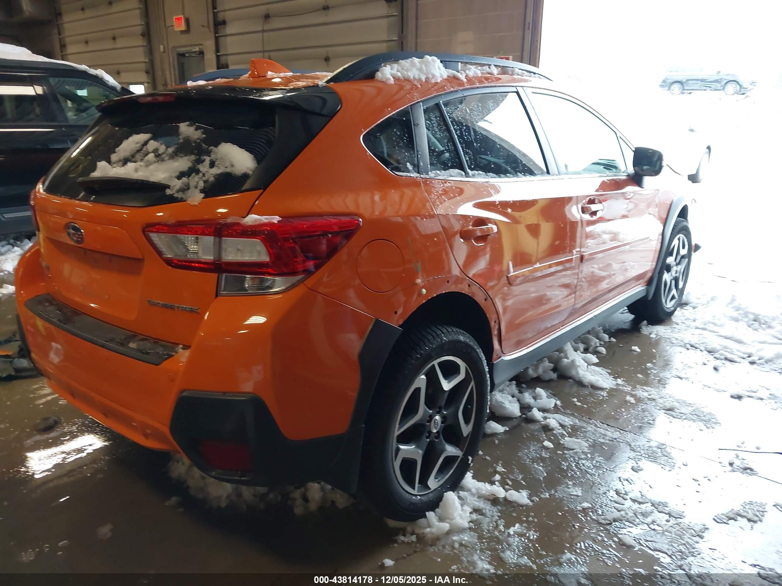 SUBARU CROSSTREK image 4