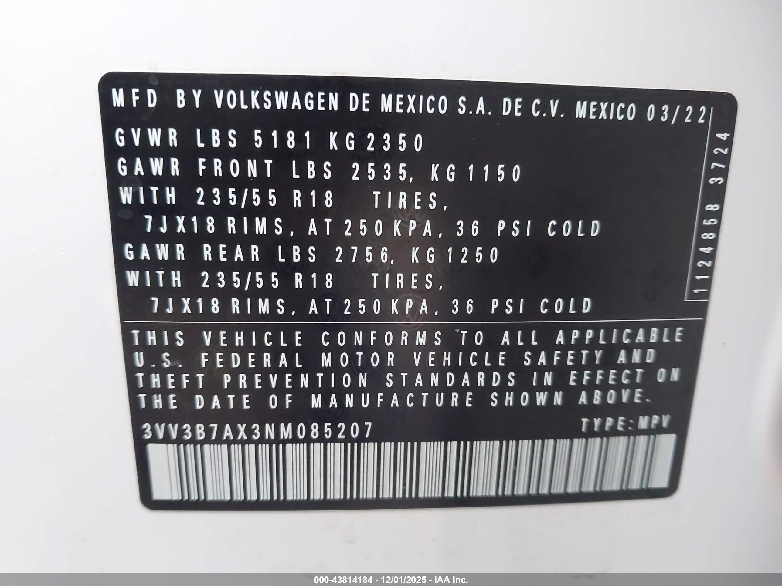 VOLKSWAGEN TIGUAN image 9