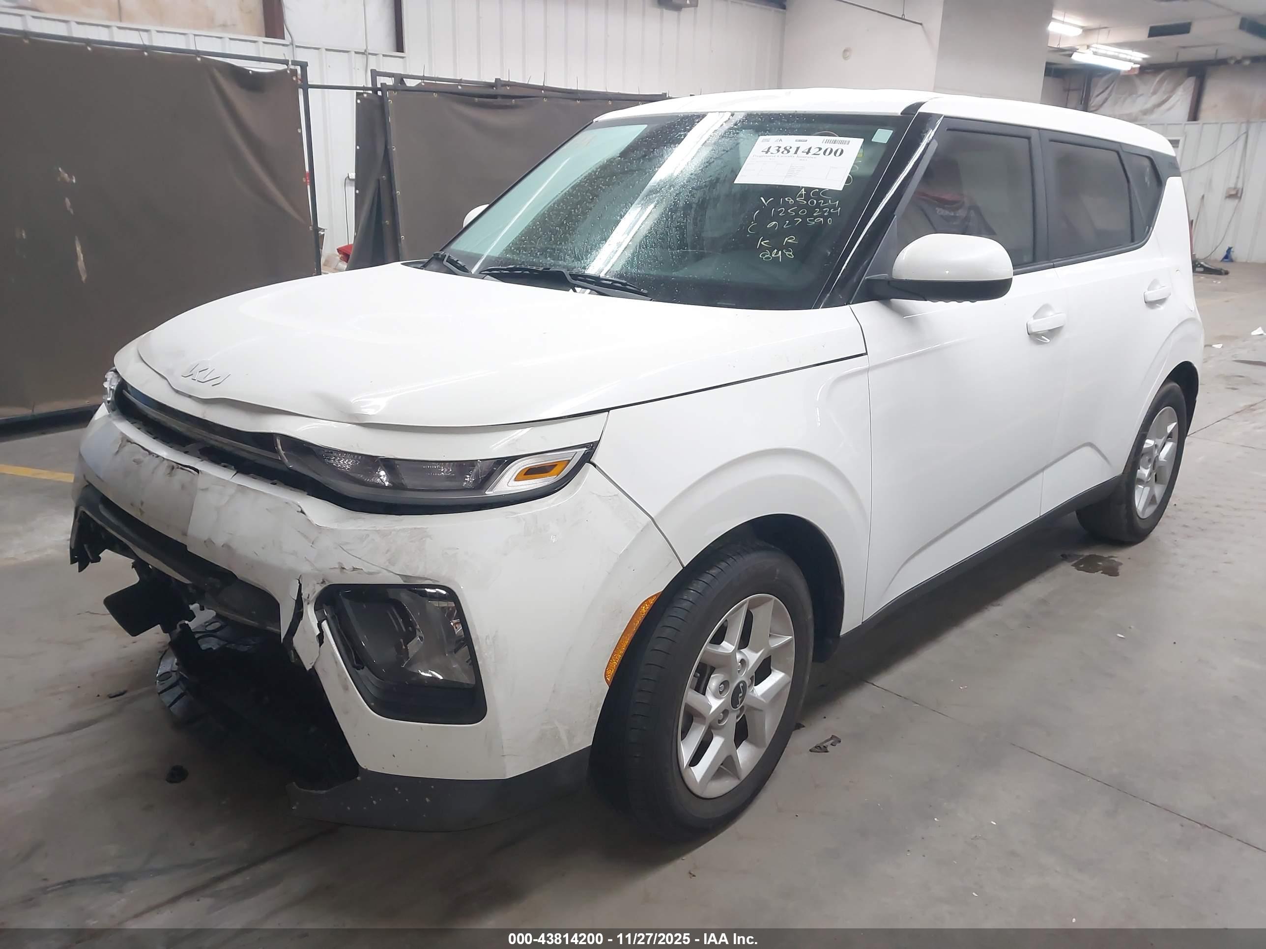 KIA SOUL image 2