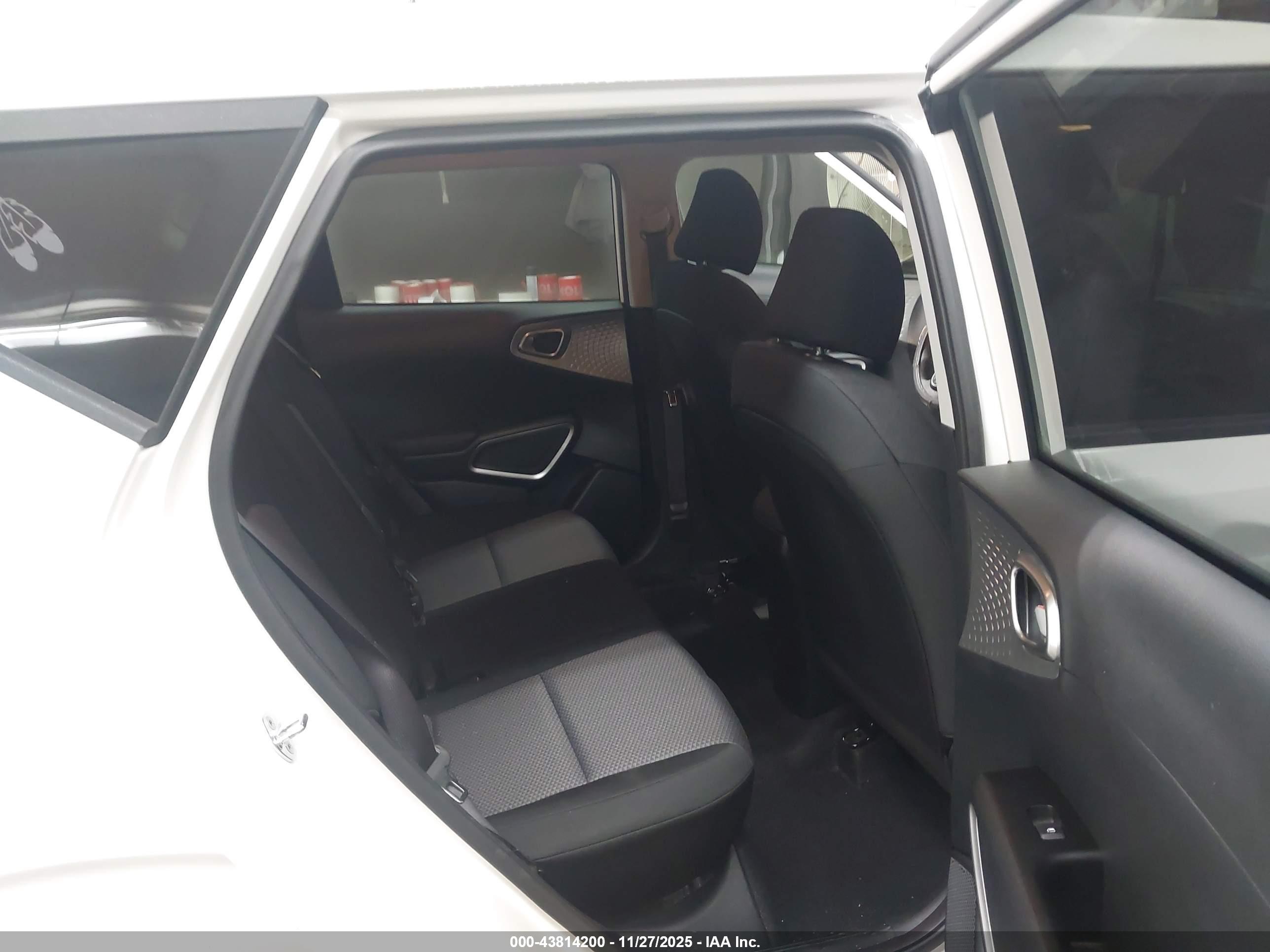 KIA SOUL image 8