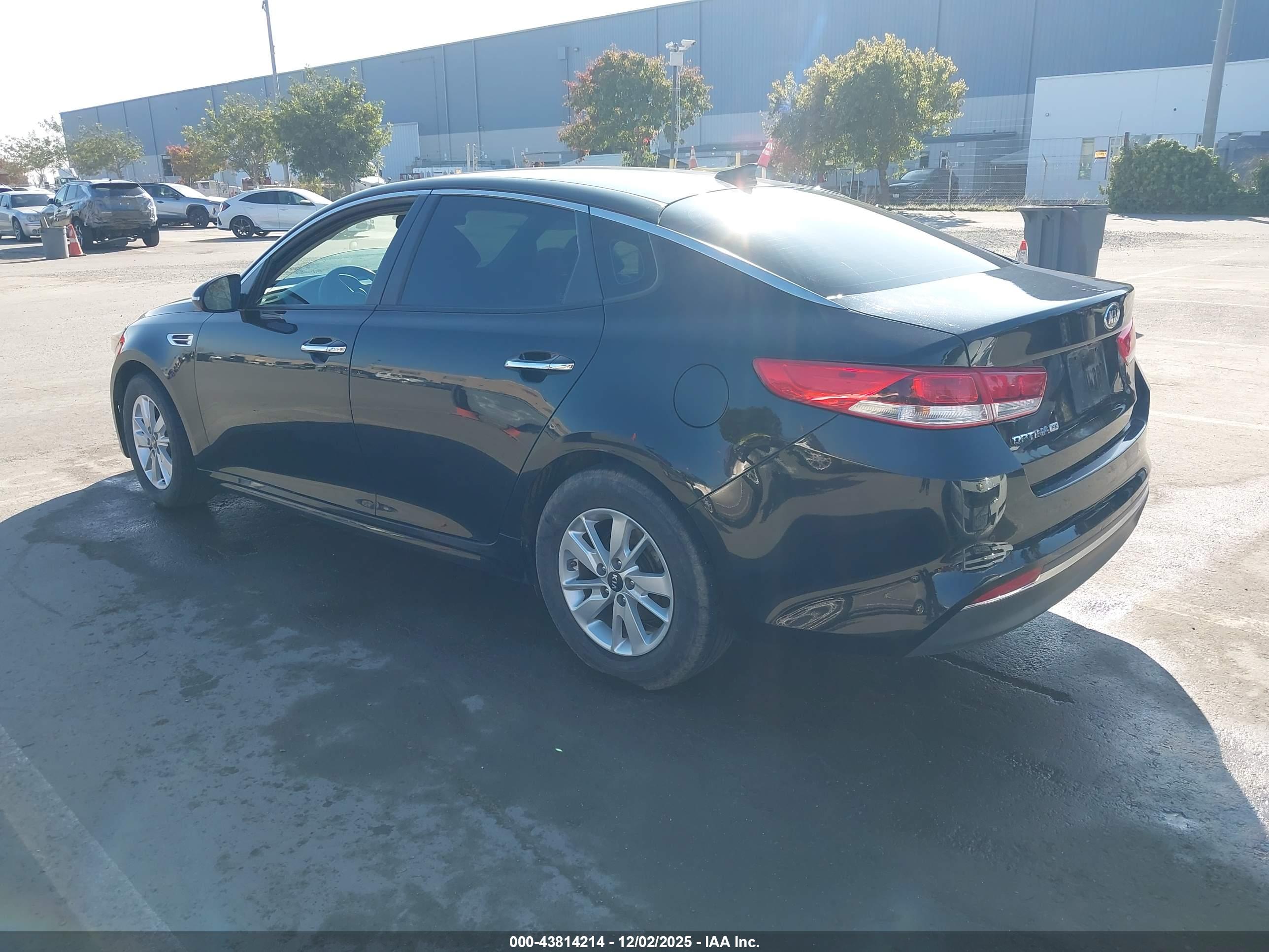 KIA OPTIMA image 3