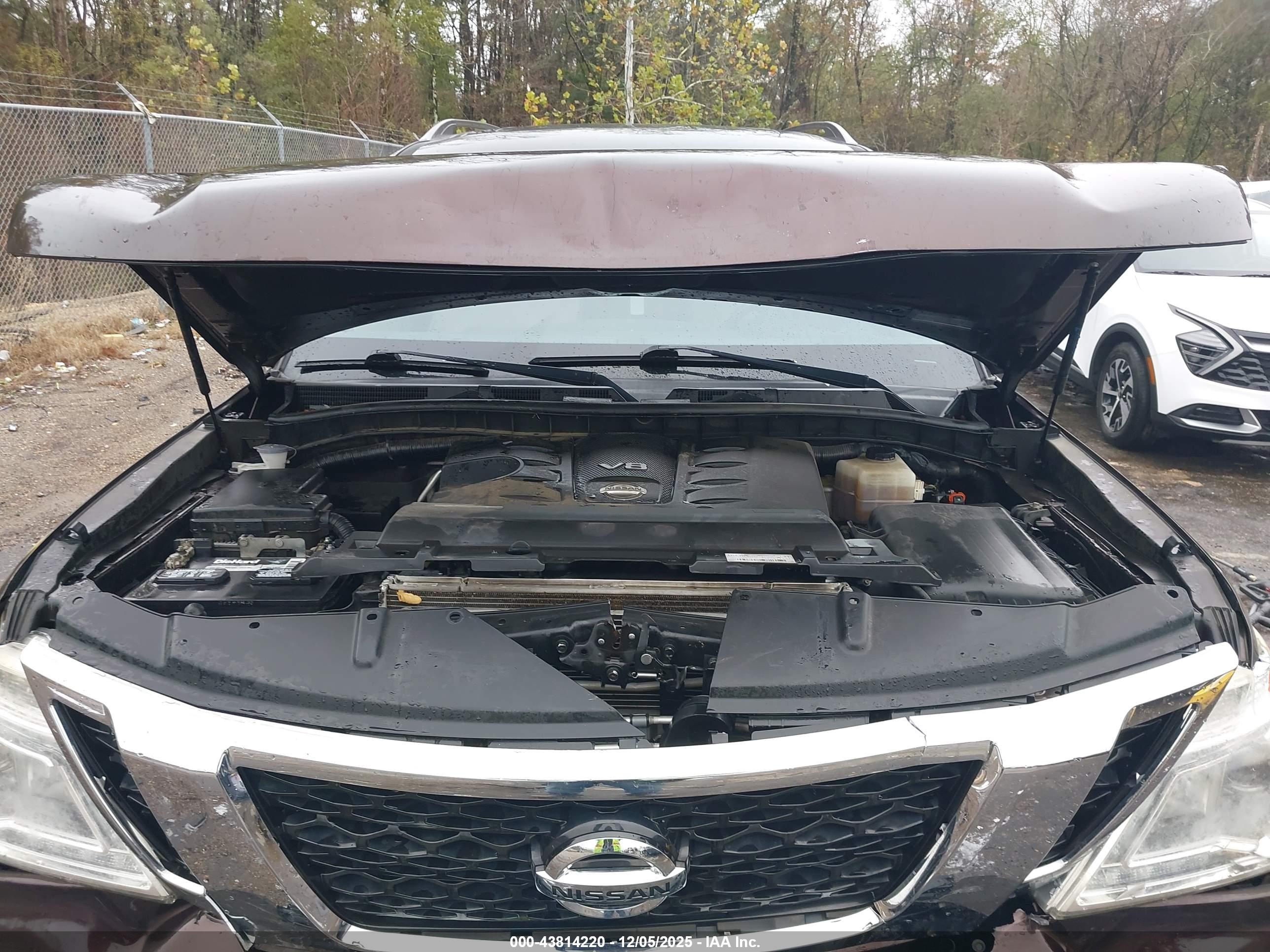 NISSAN ARMADA image 10