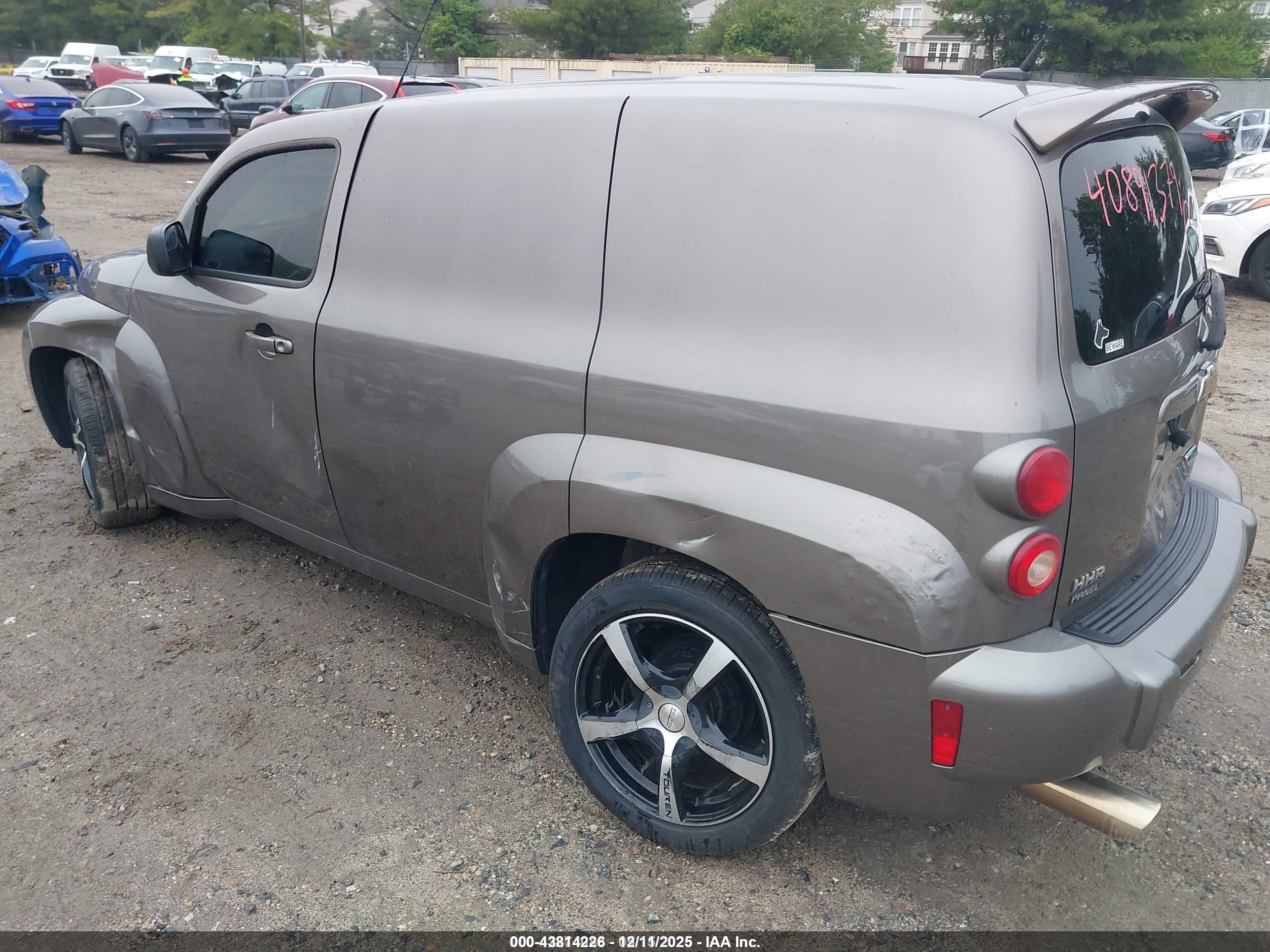 CHEVROLET HHR image 3