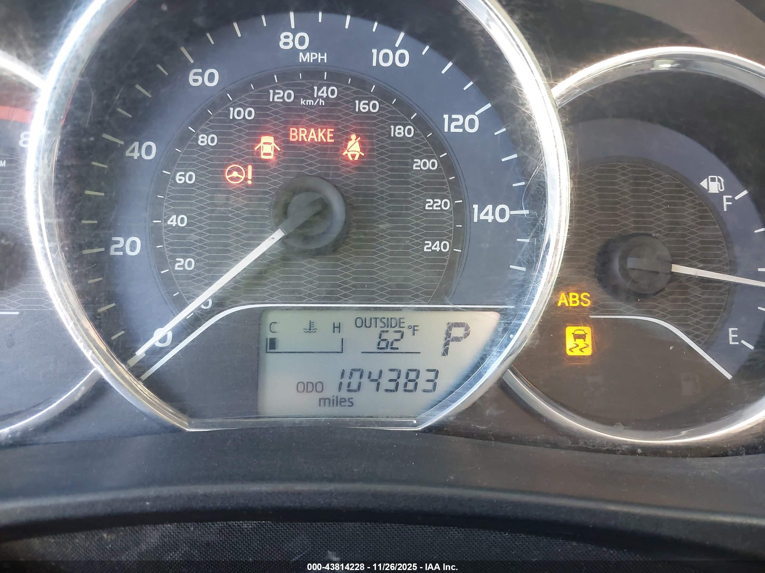 TOYOTA COROLLA image 7