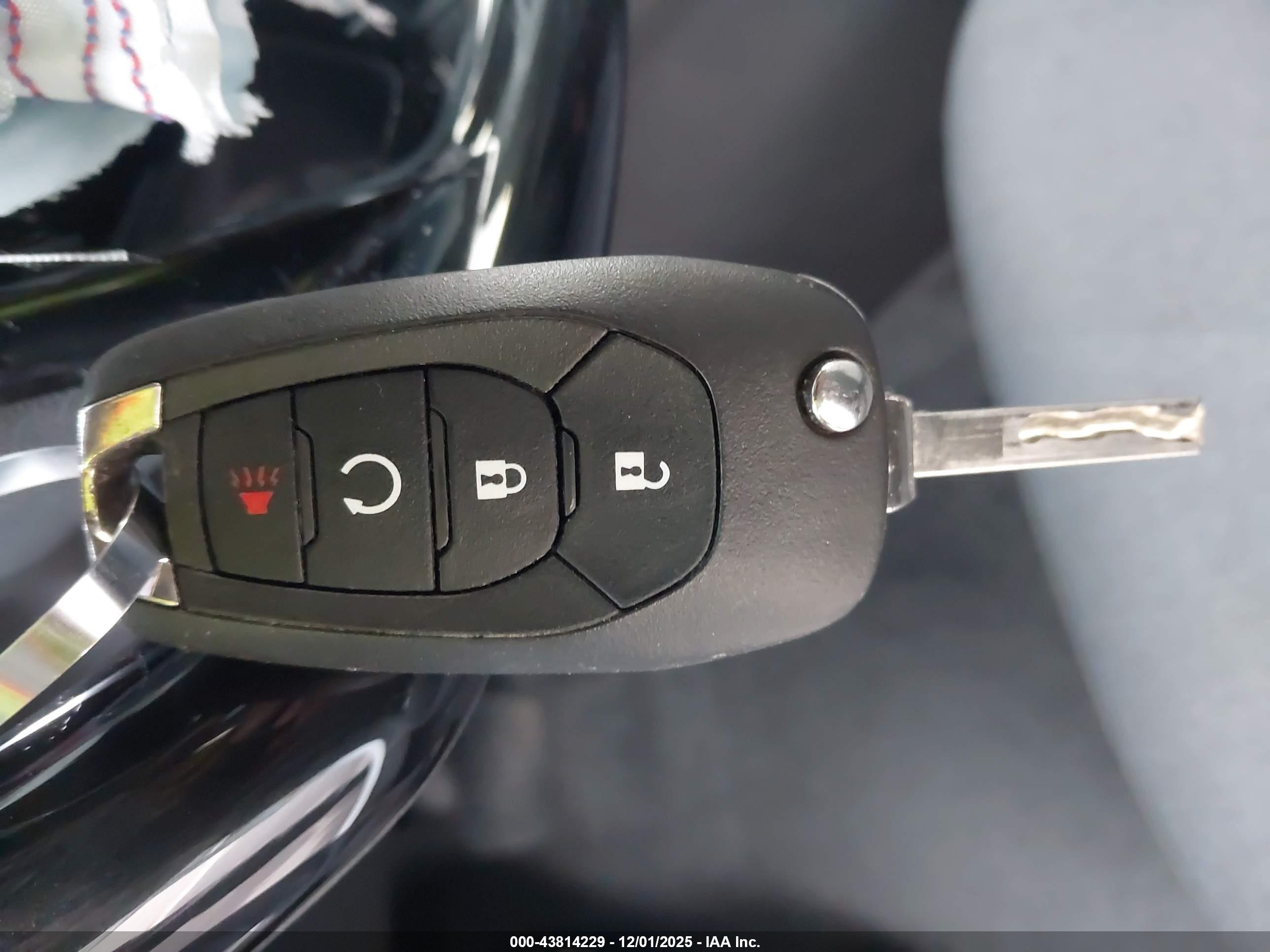 CHEVROLET TRAX image 11