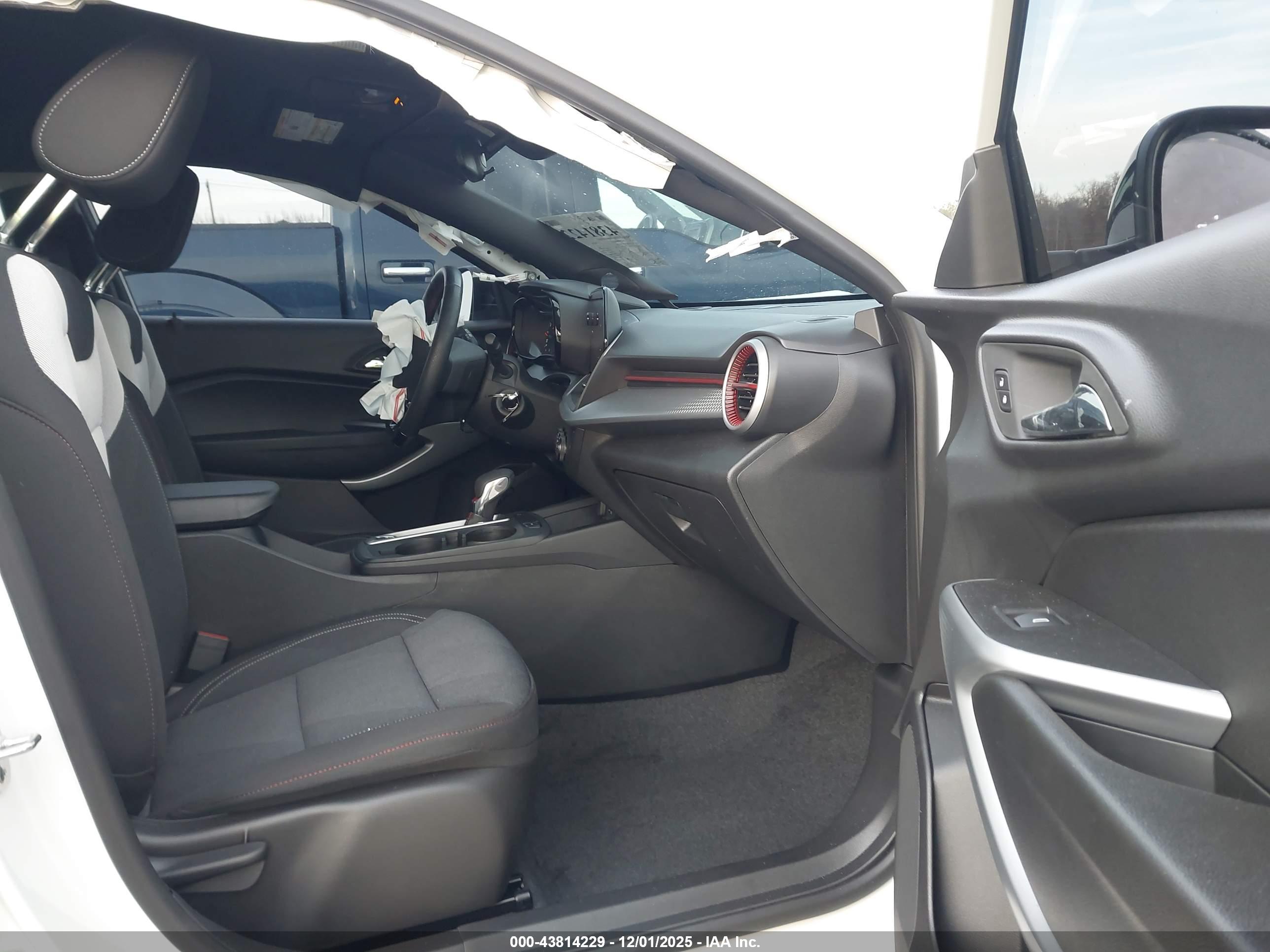 CHEVROLET TRAX image 5
