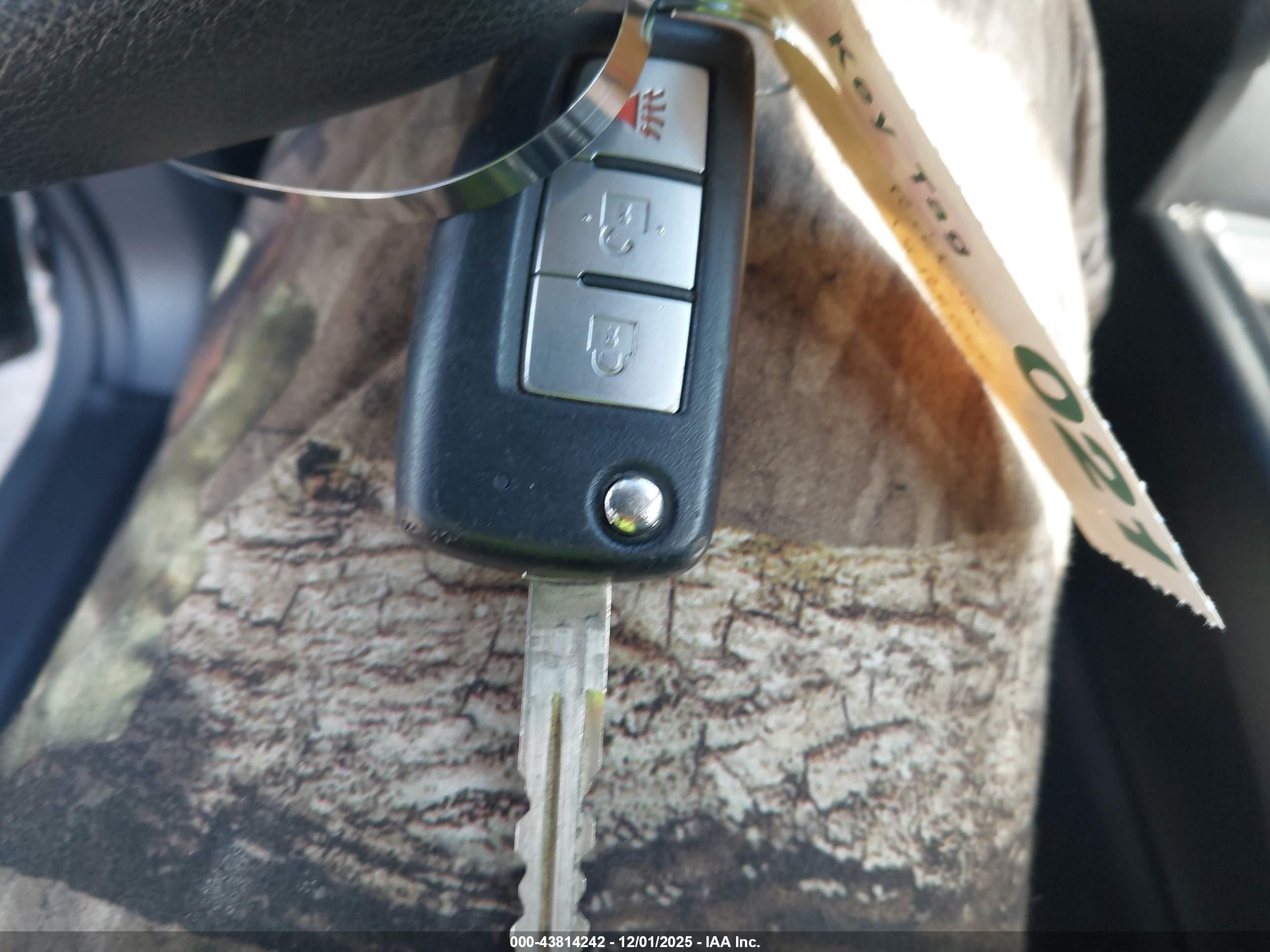 NISSAN ROGUE image 11