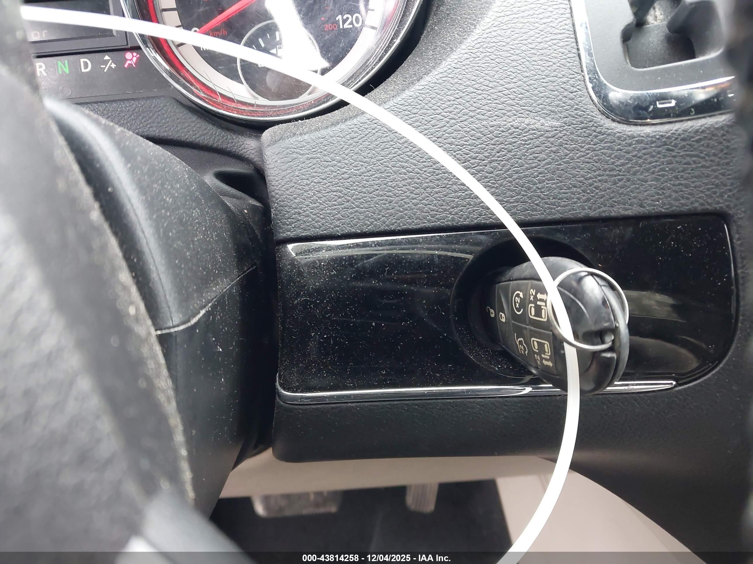 DODGE GRAND image 11