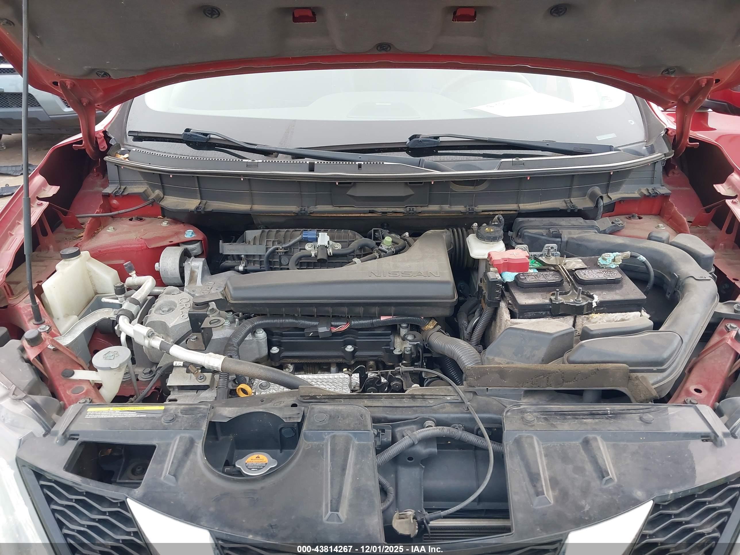 NISSAN ROGUE image 10