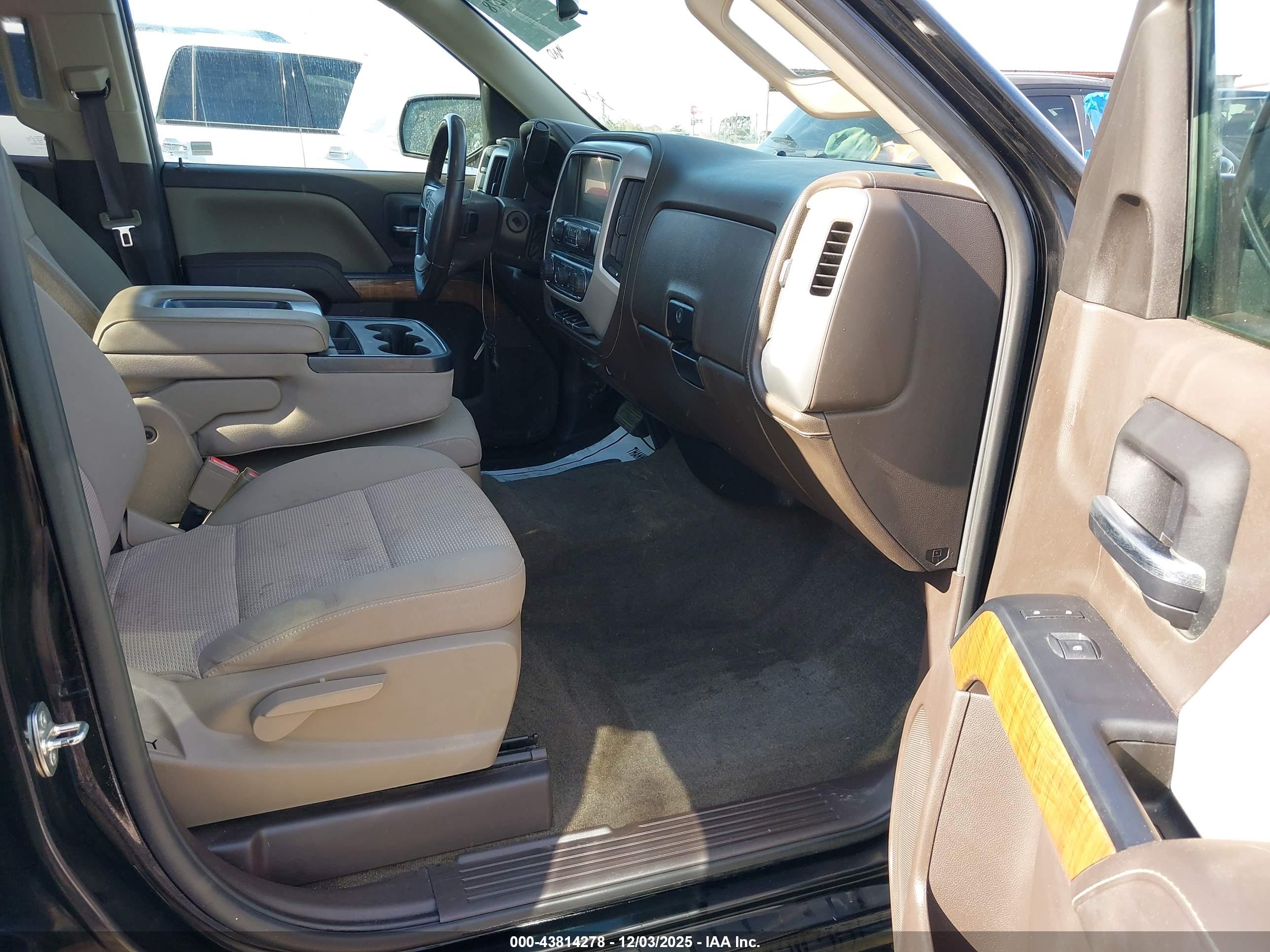 GMC SIERRA image 5