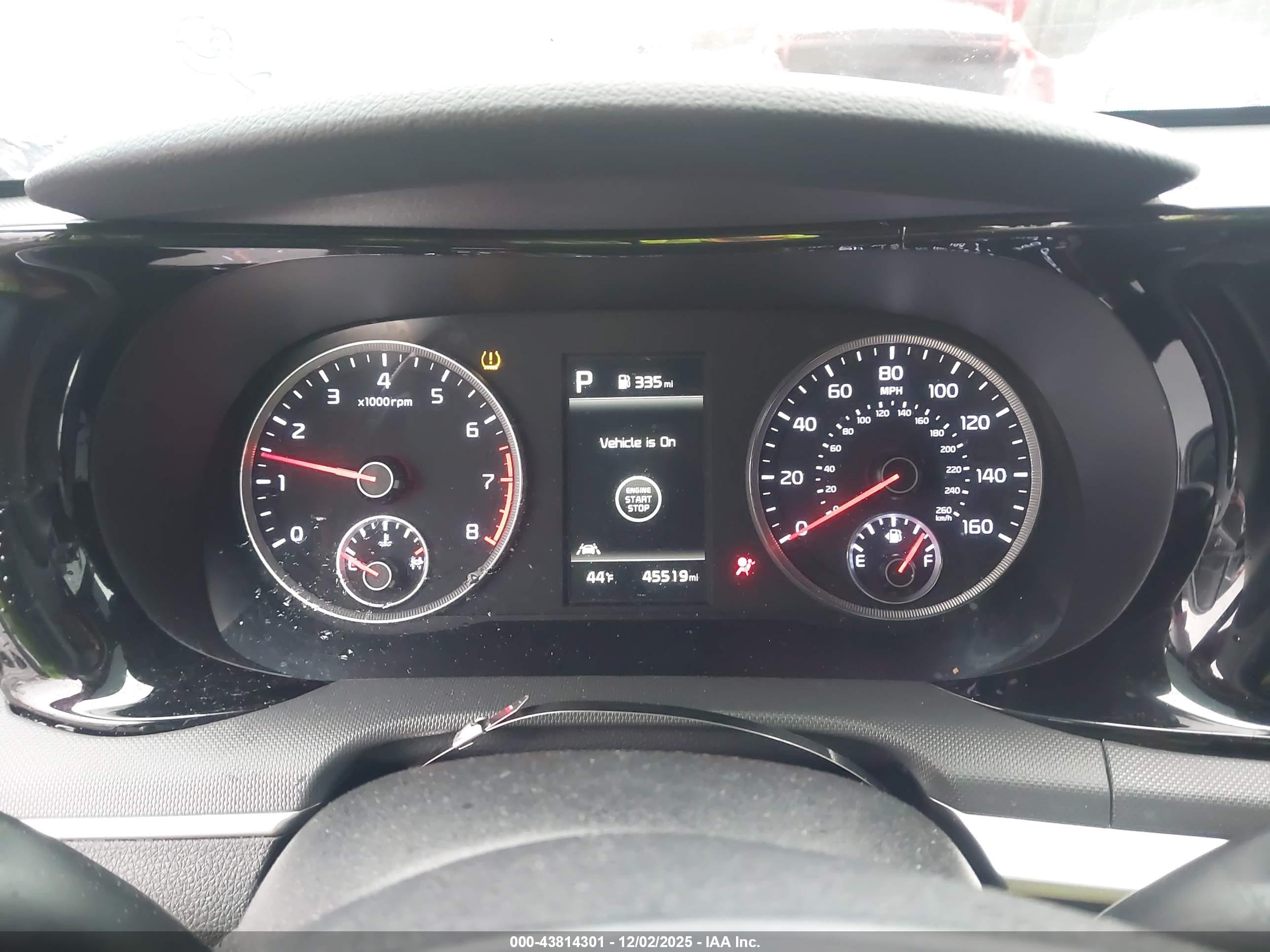 KIA K5 image 7