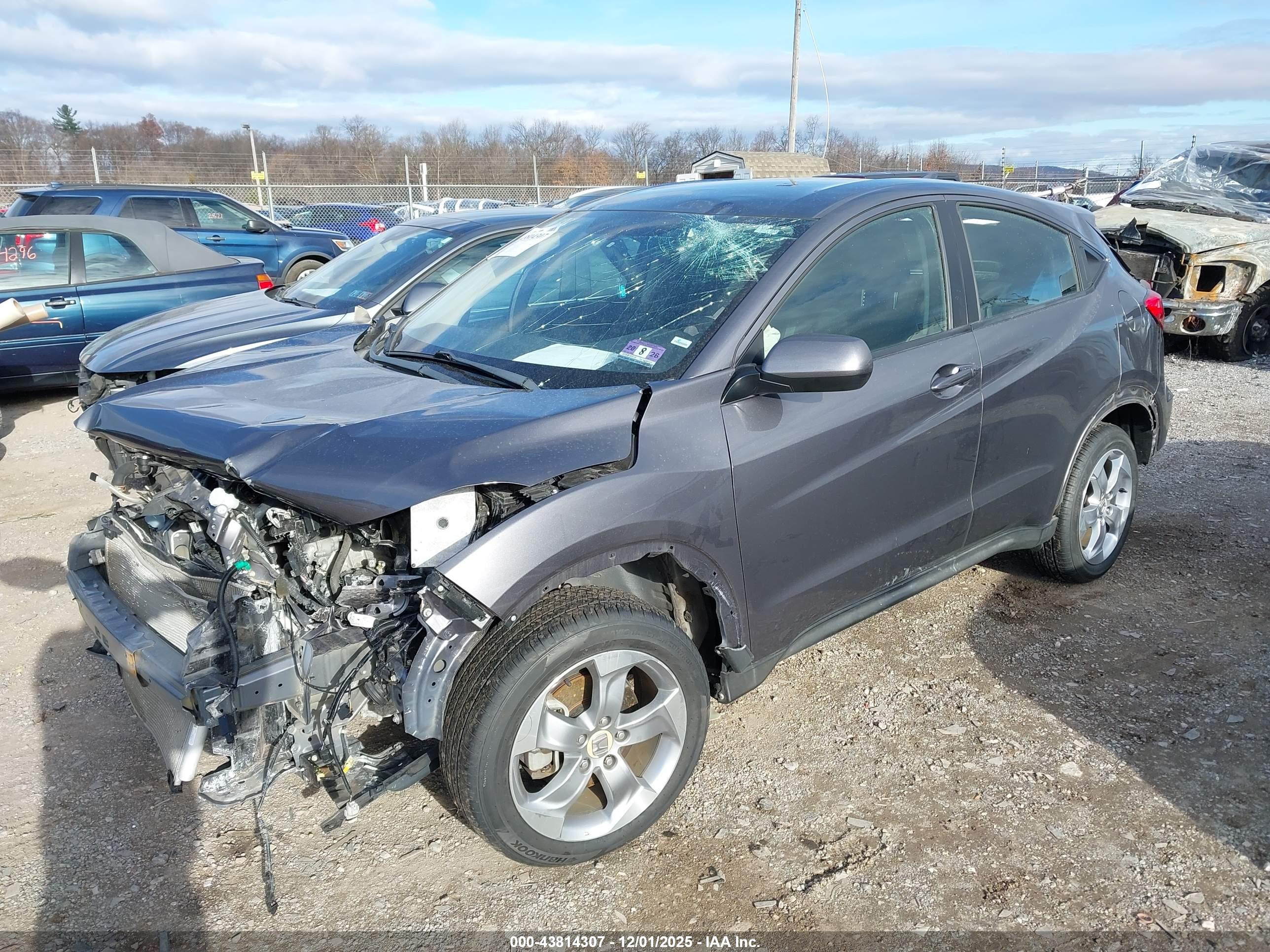 HONDA HR-V image 2