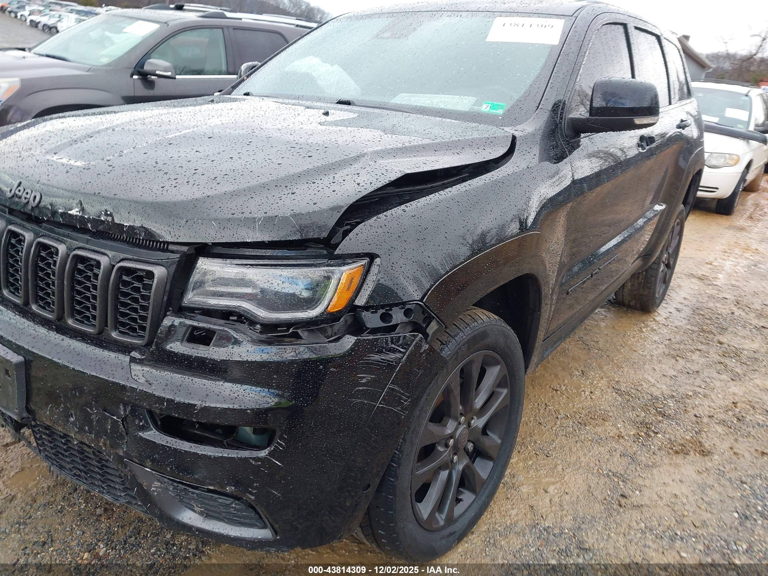JEEP GRAND image 6