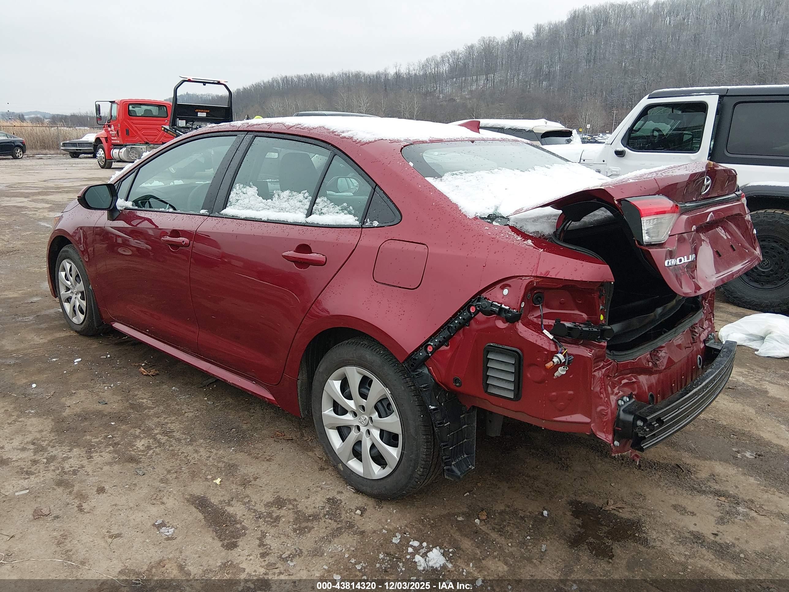 TOYOTA COROLLA image 3