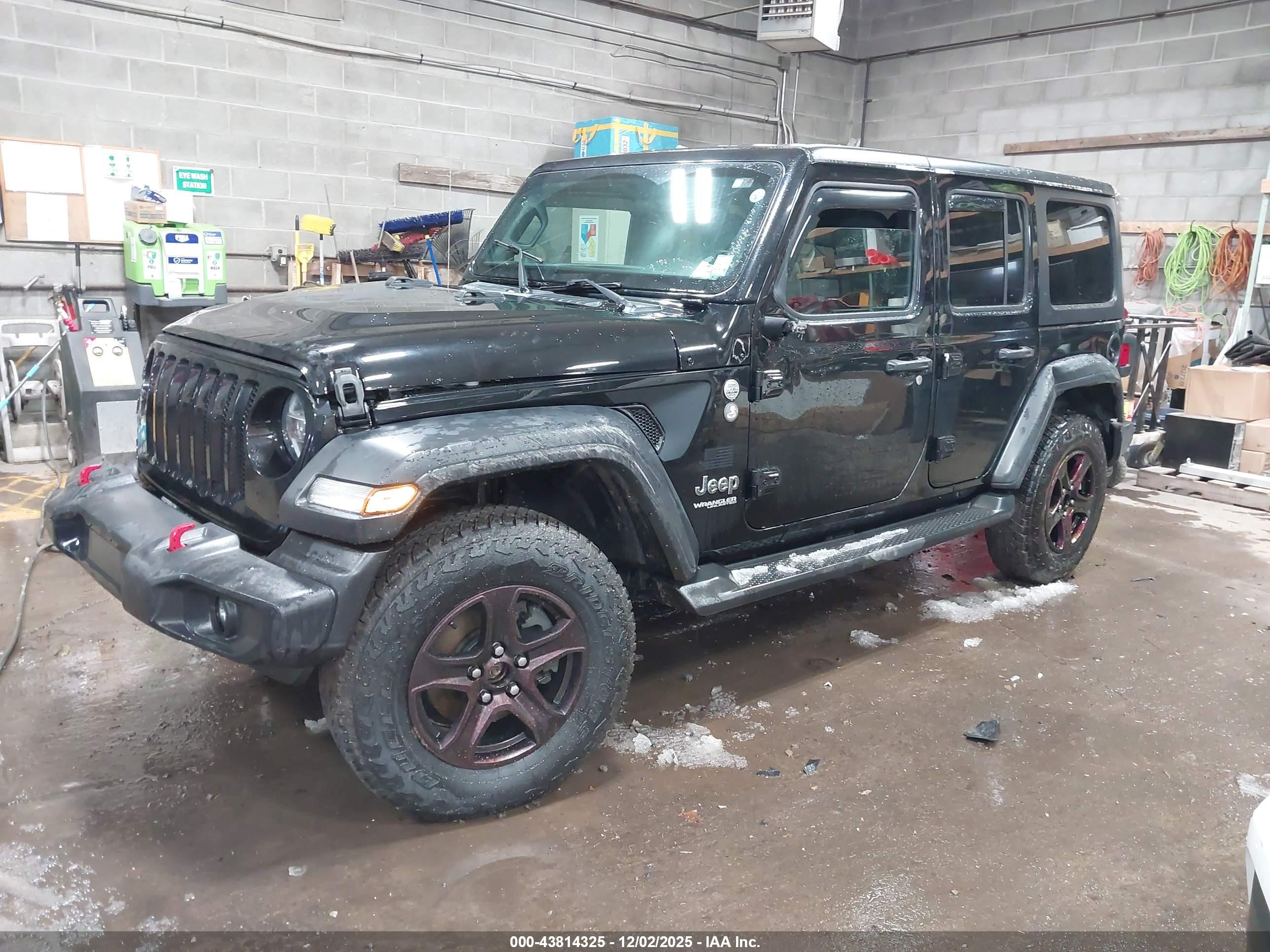JEEP WRANGLER image 2