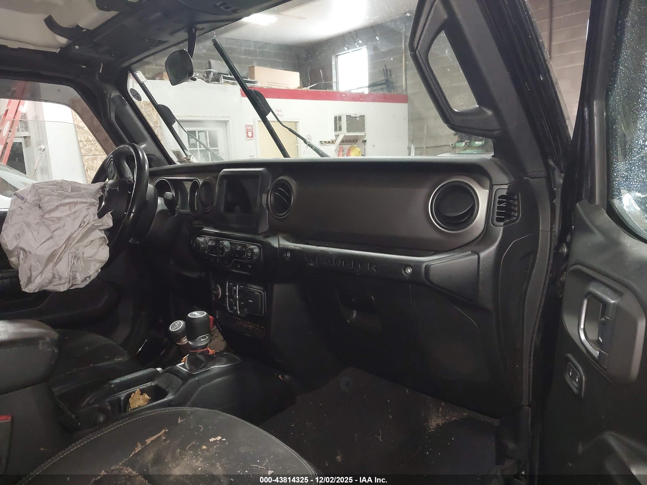 JEEP WRANGLER image 5