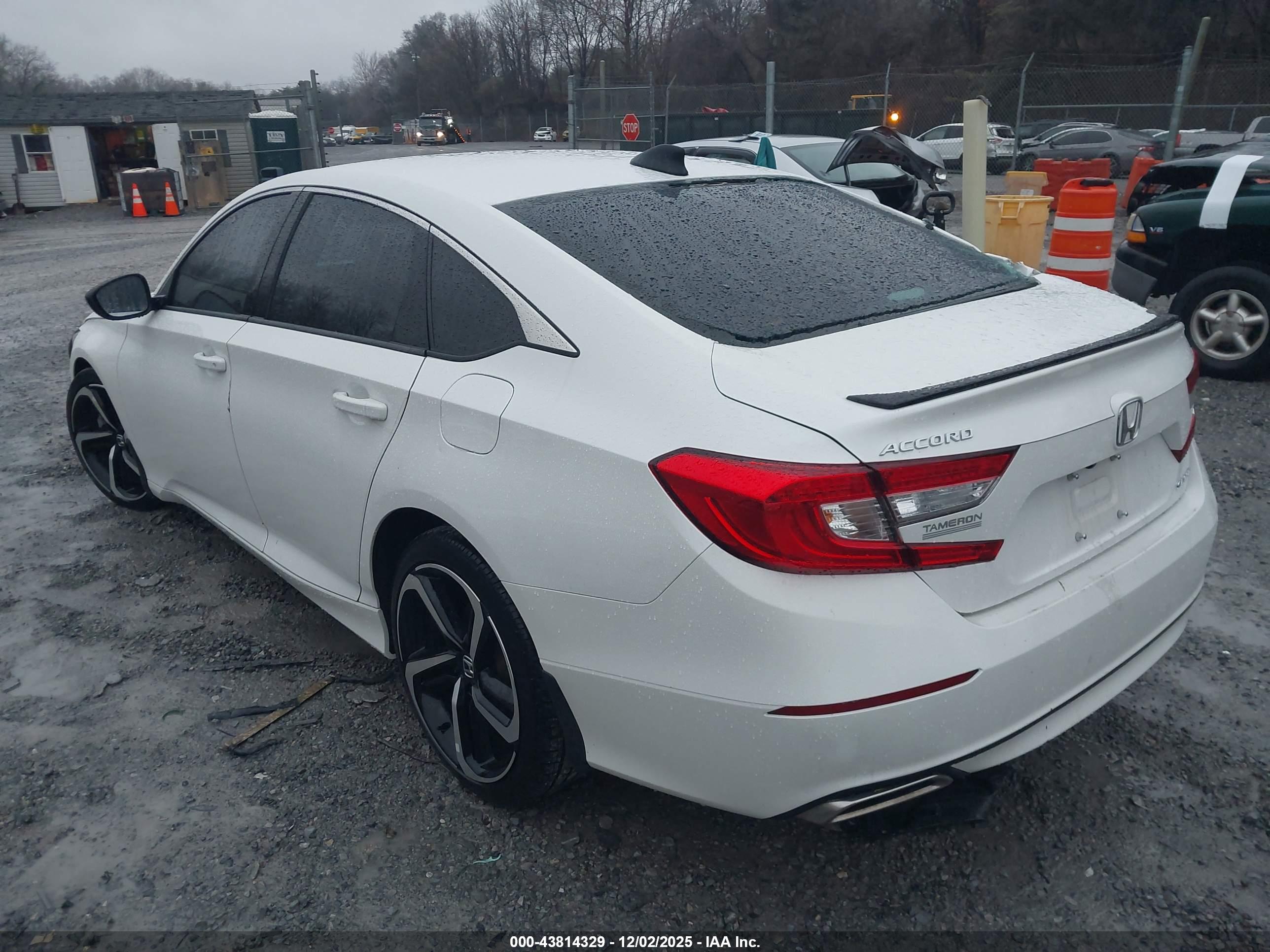 HONDA ACCORD image 3