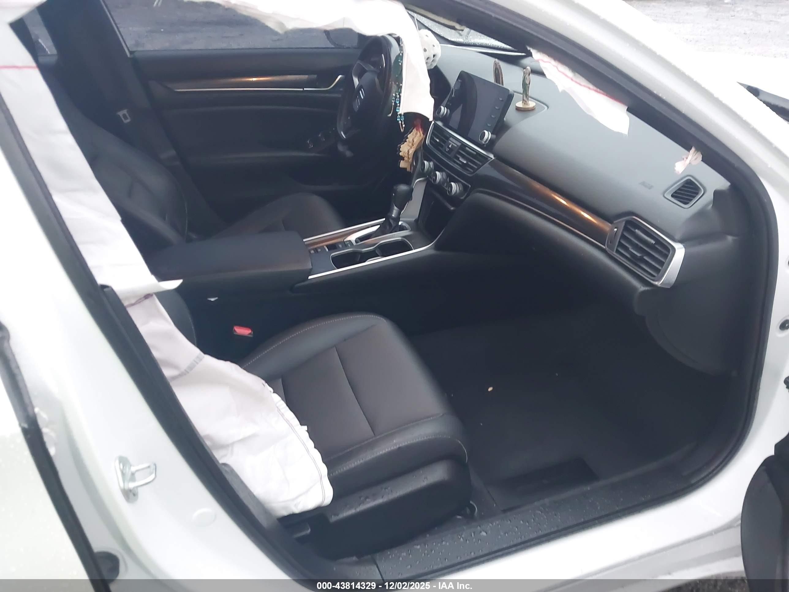 HONDA ACCORD image 5