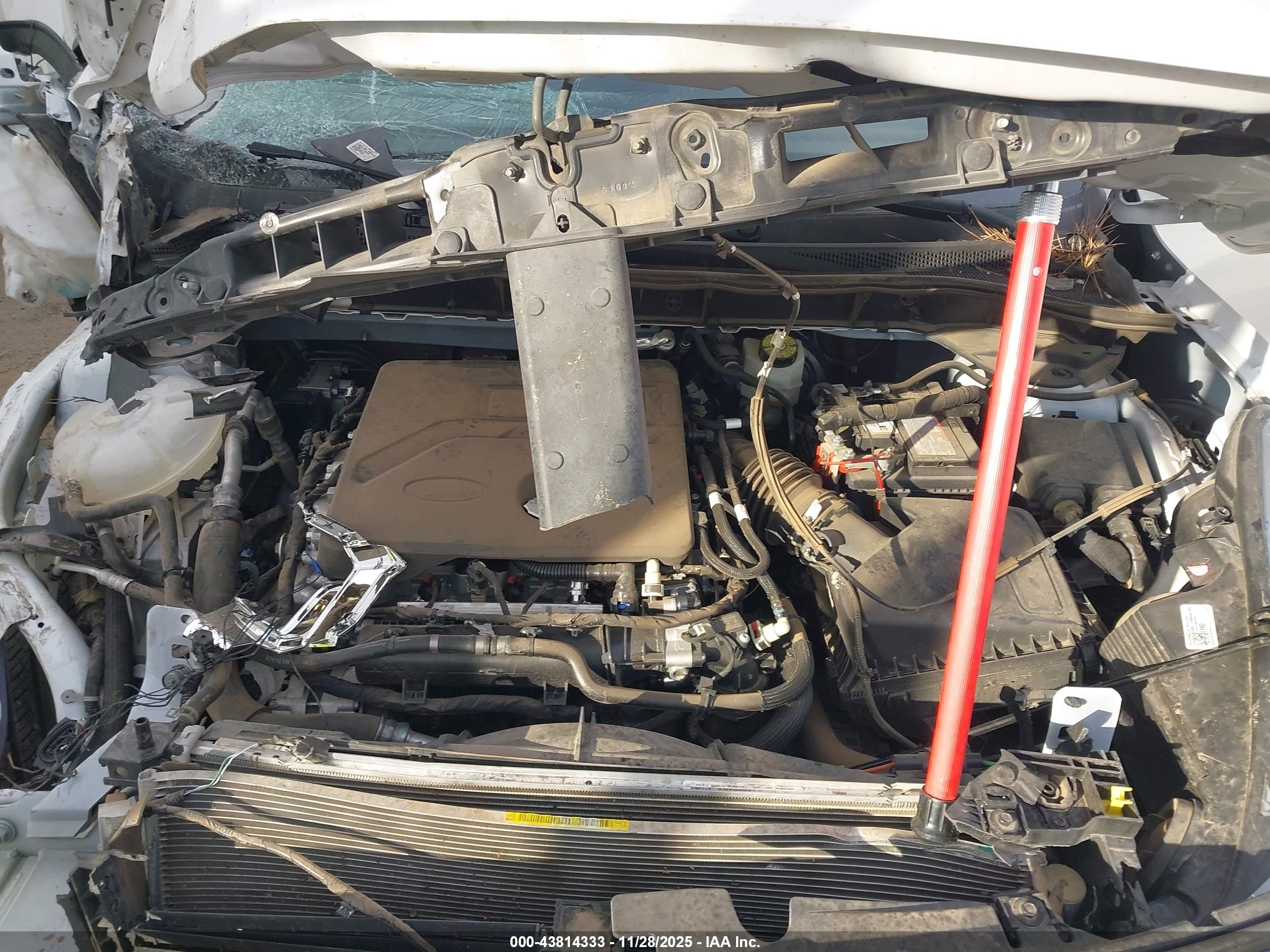 FORD ESCAPE image 10