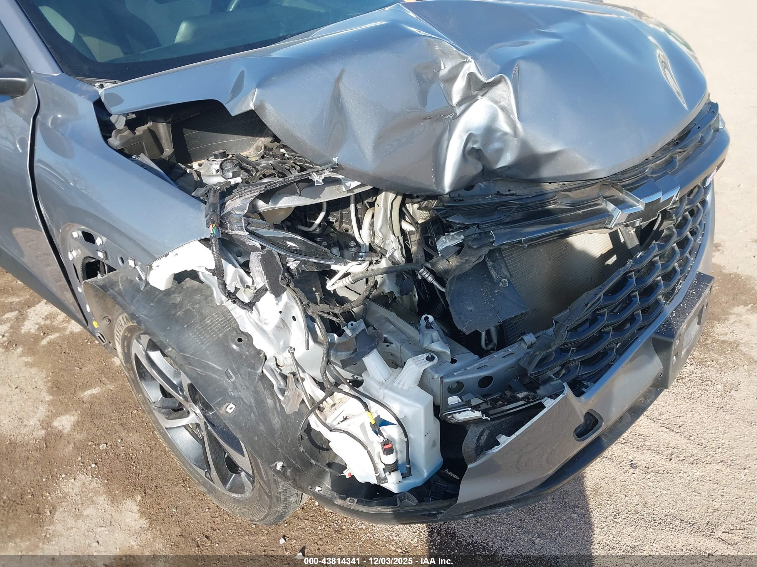 CHEVROLET TRAX image 6