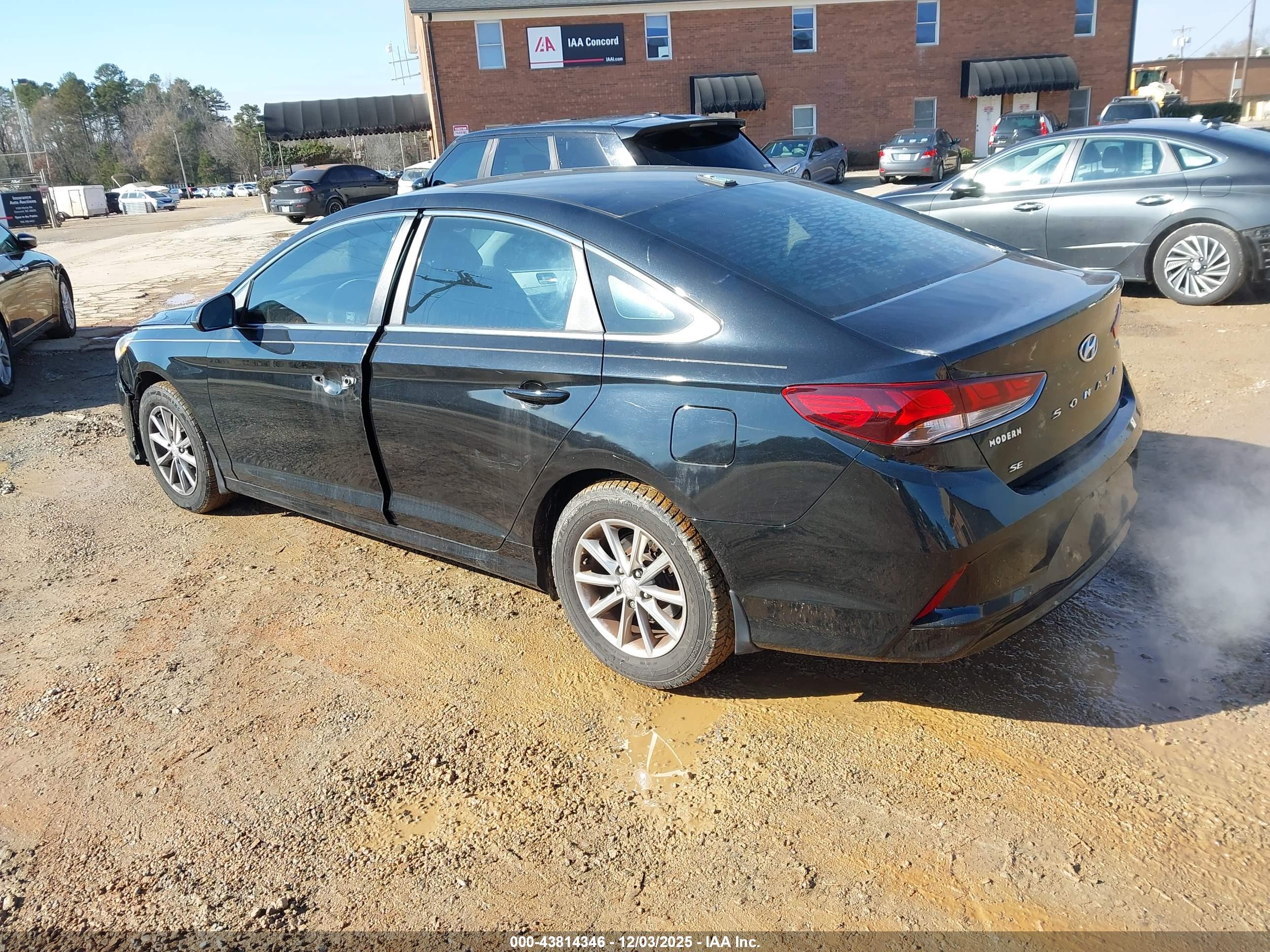 HYUNDAI SONATA image 3