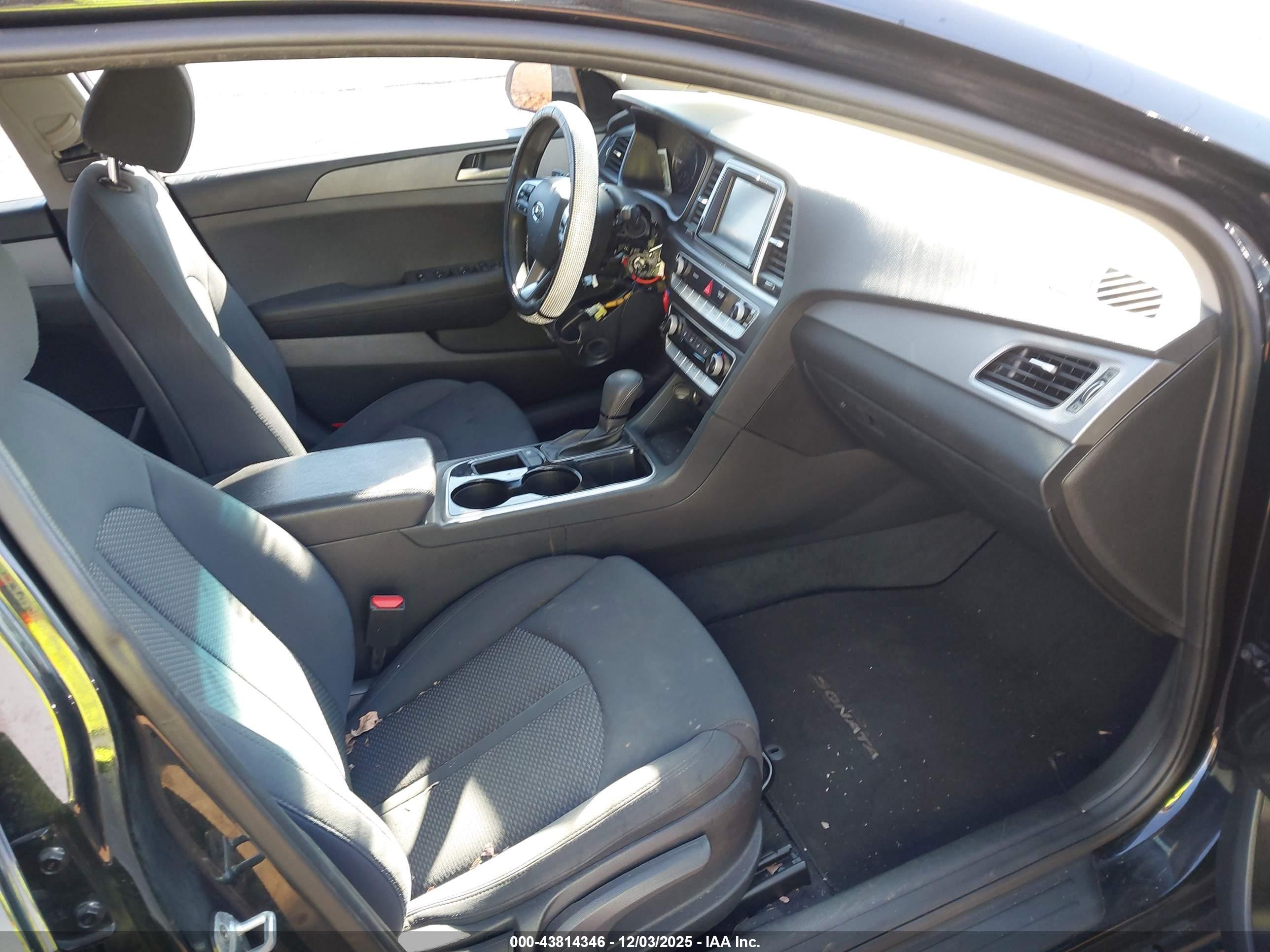 HYUNDAI SONATA image 5