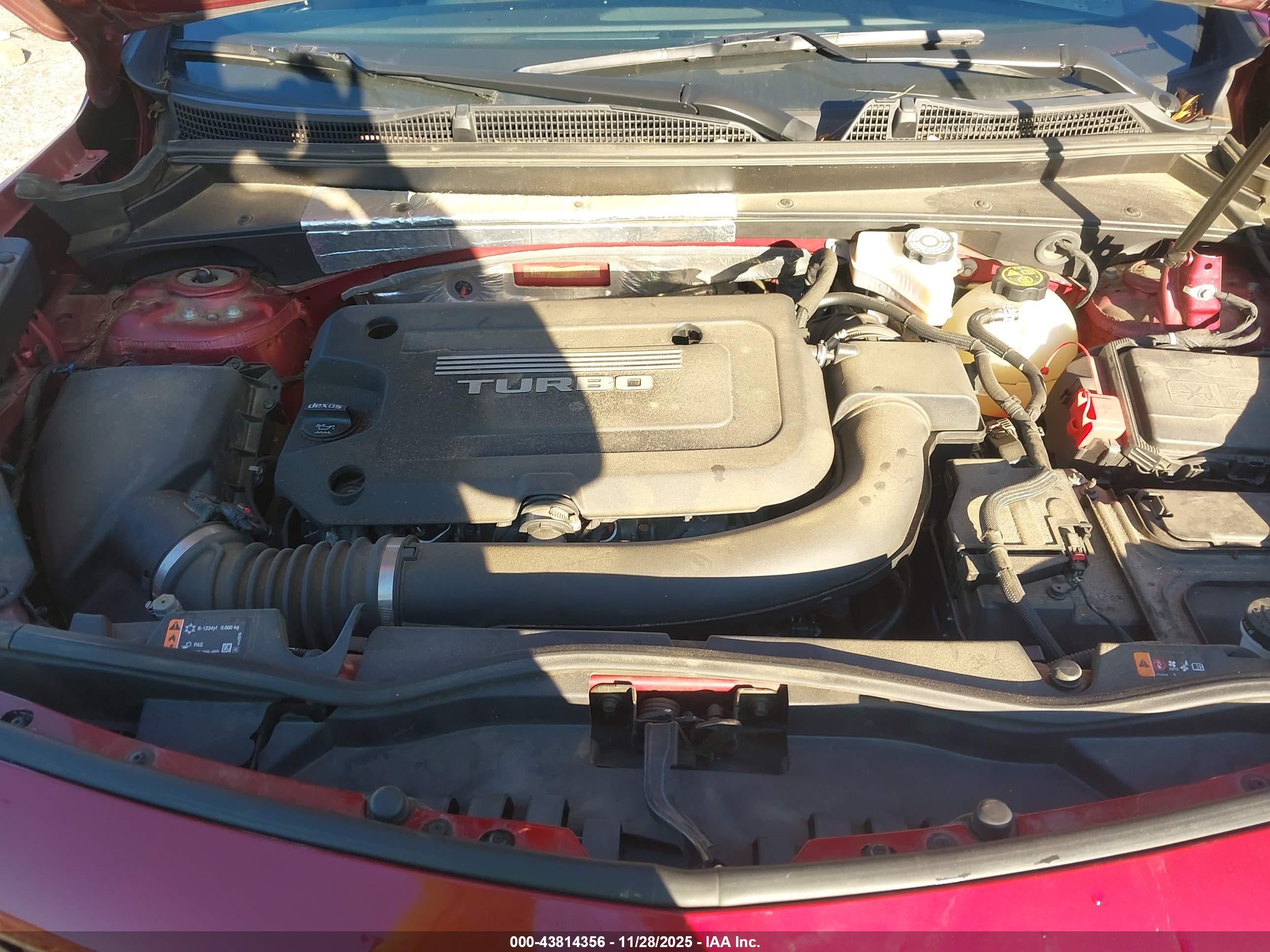 CADILLAC XT4 image 10