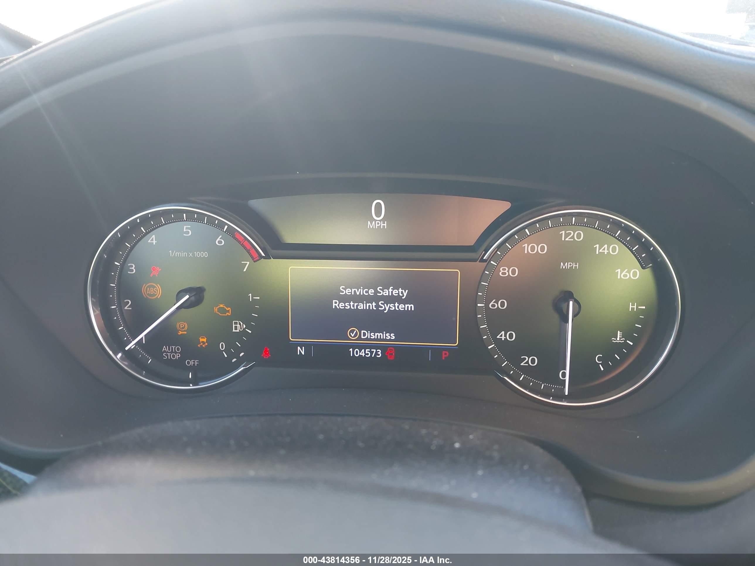 CADILLAC XT4 image 7