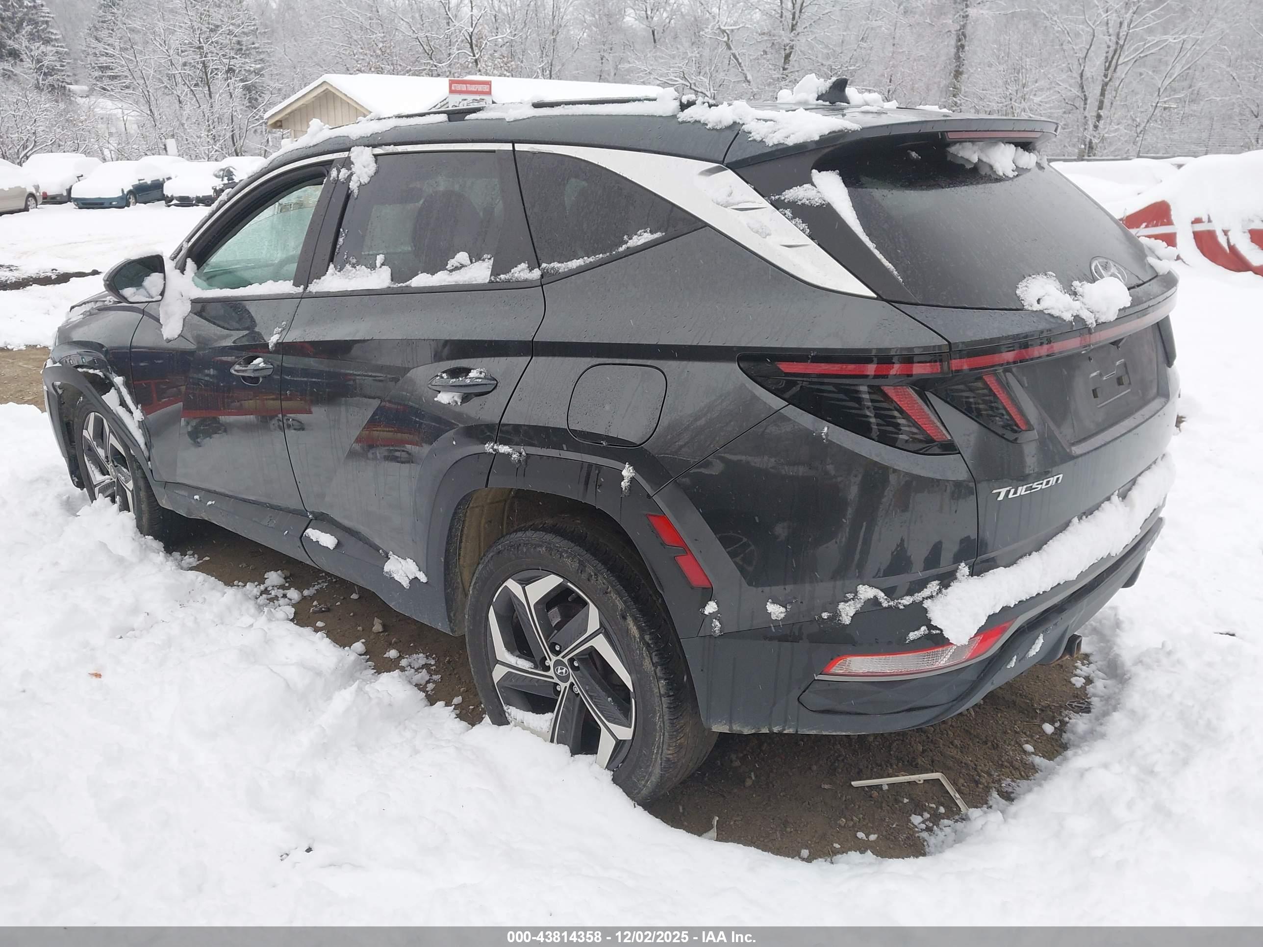 HYUNDAI TUCSON image 3