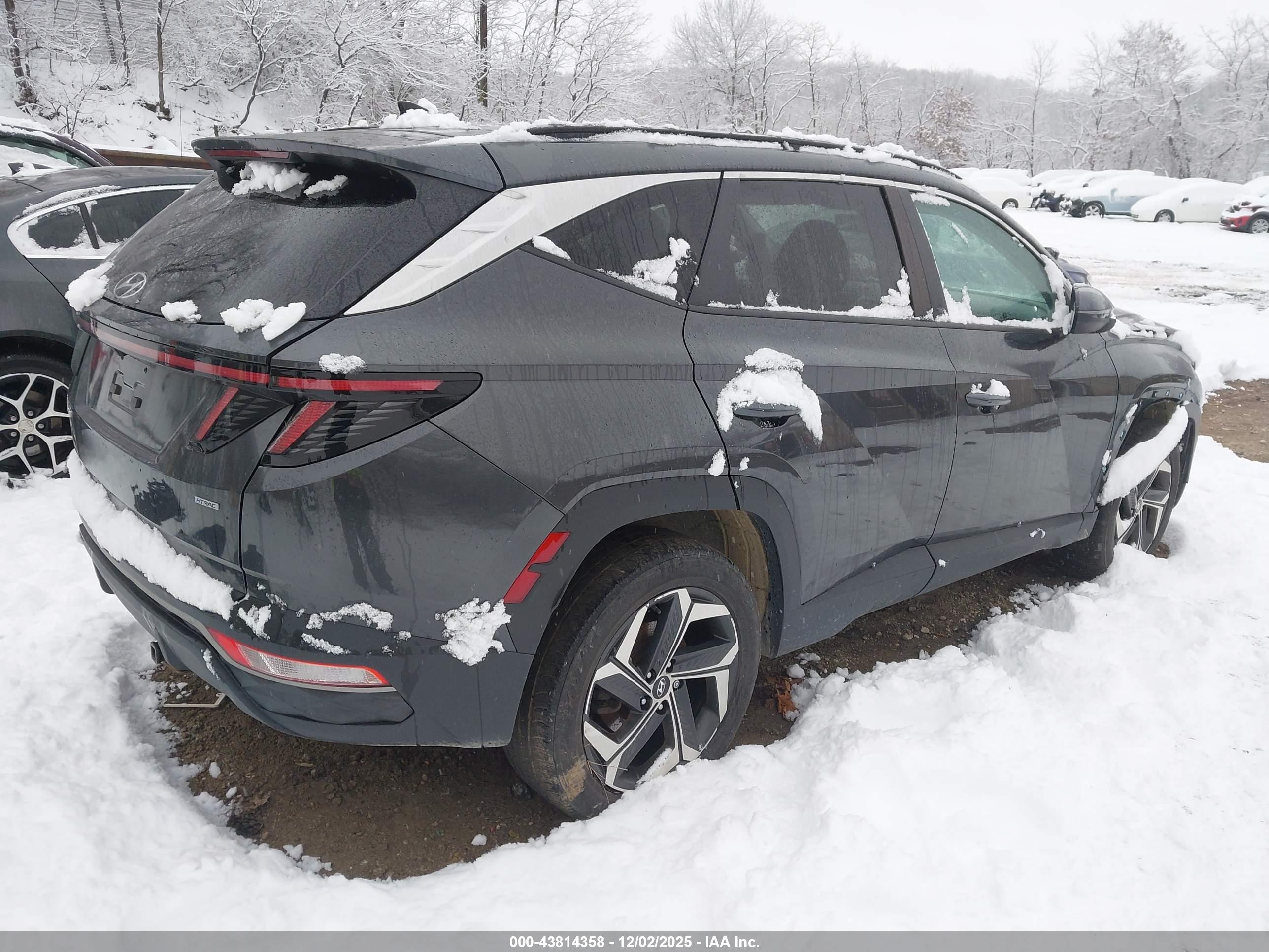 HYUNDAI TUCSON image 4