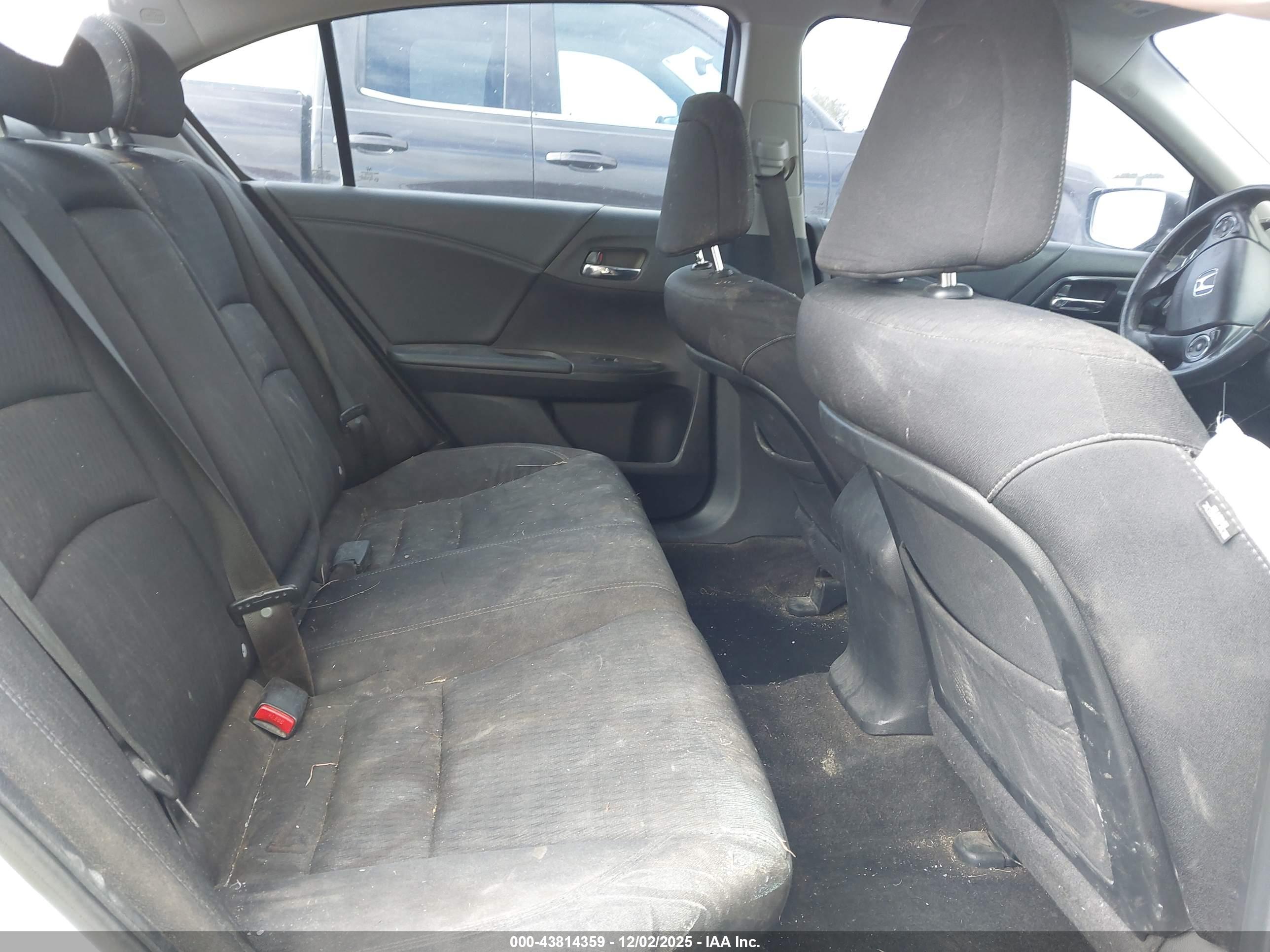 HONDA ACCORD image 8