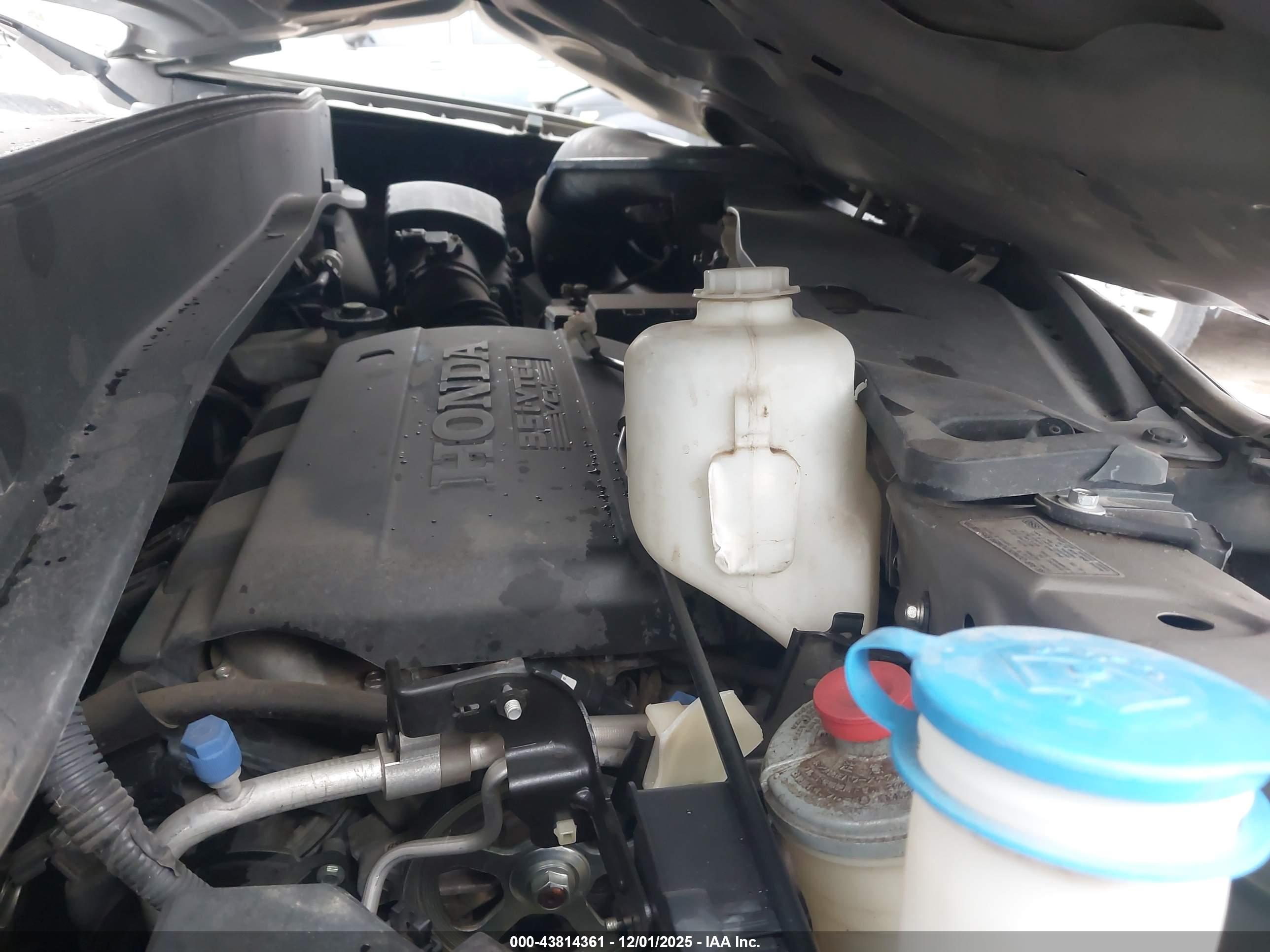 HONDA PILOT image 10