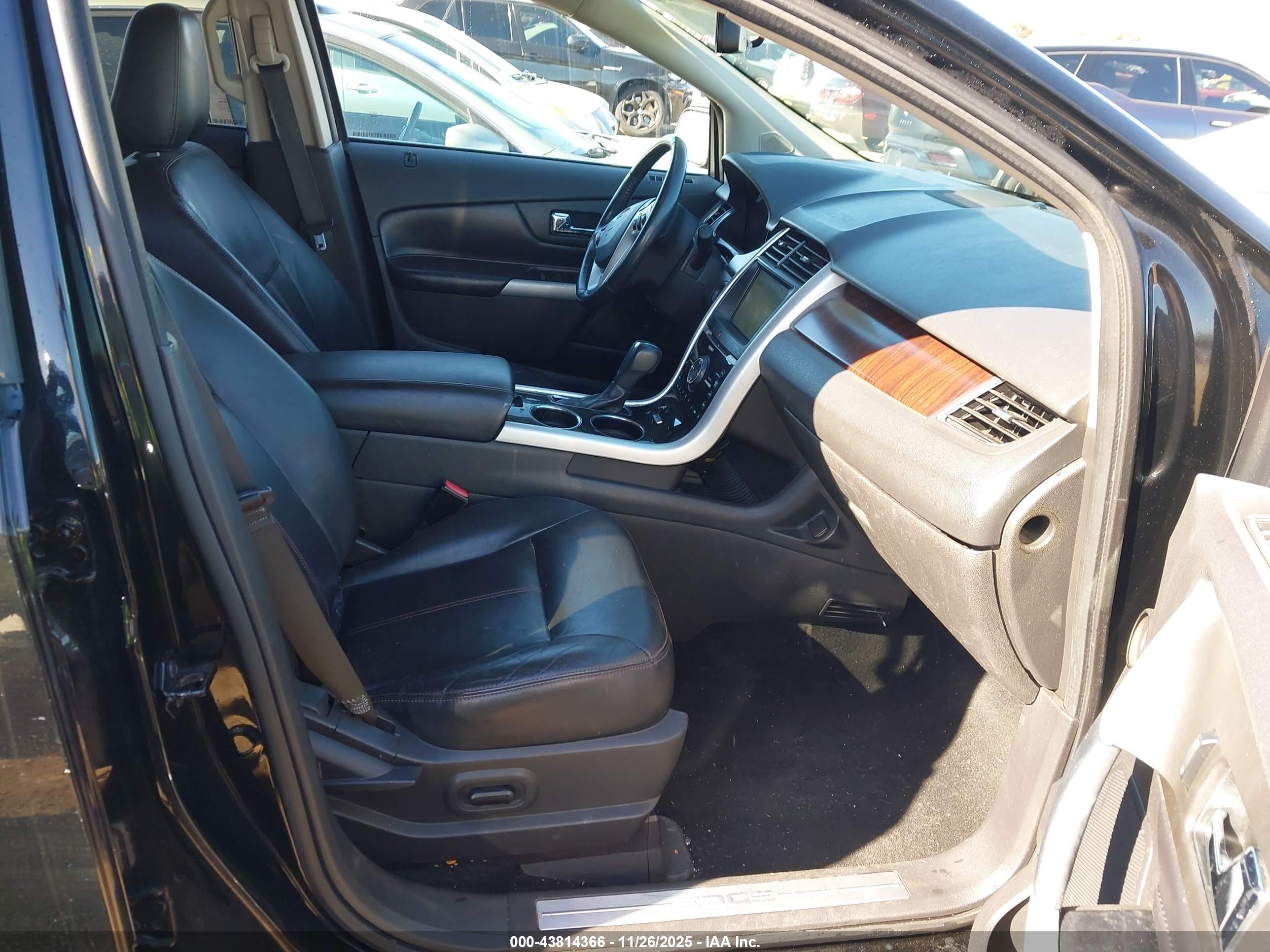 FORD EDGE image 5