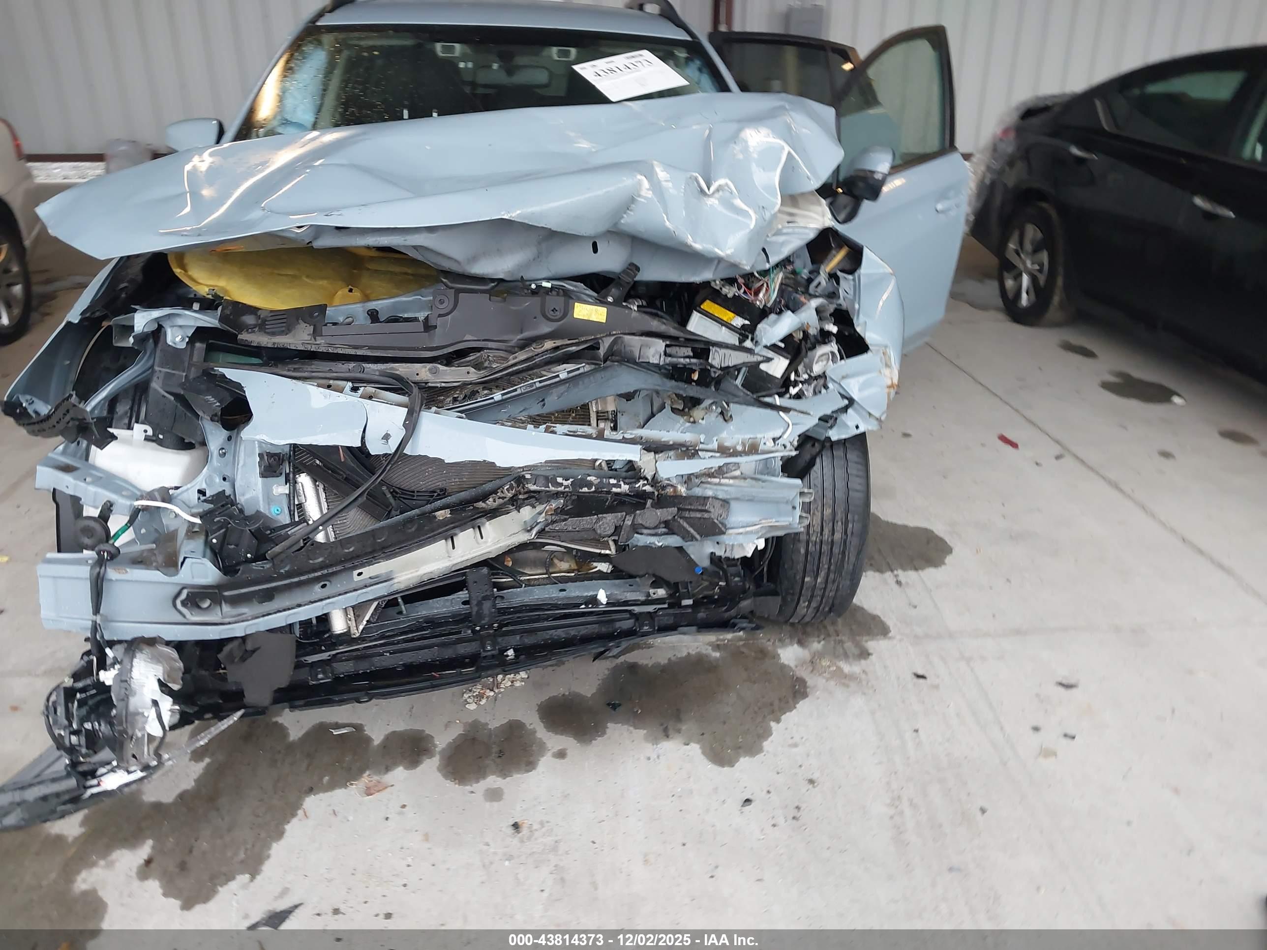SUBARU CROSSTREK image 6