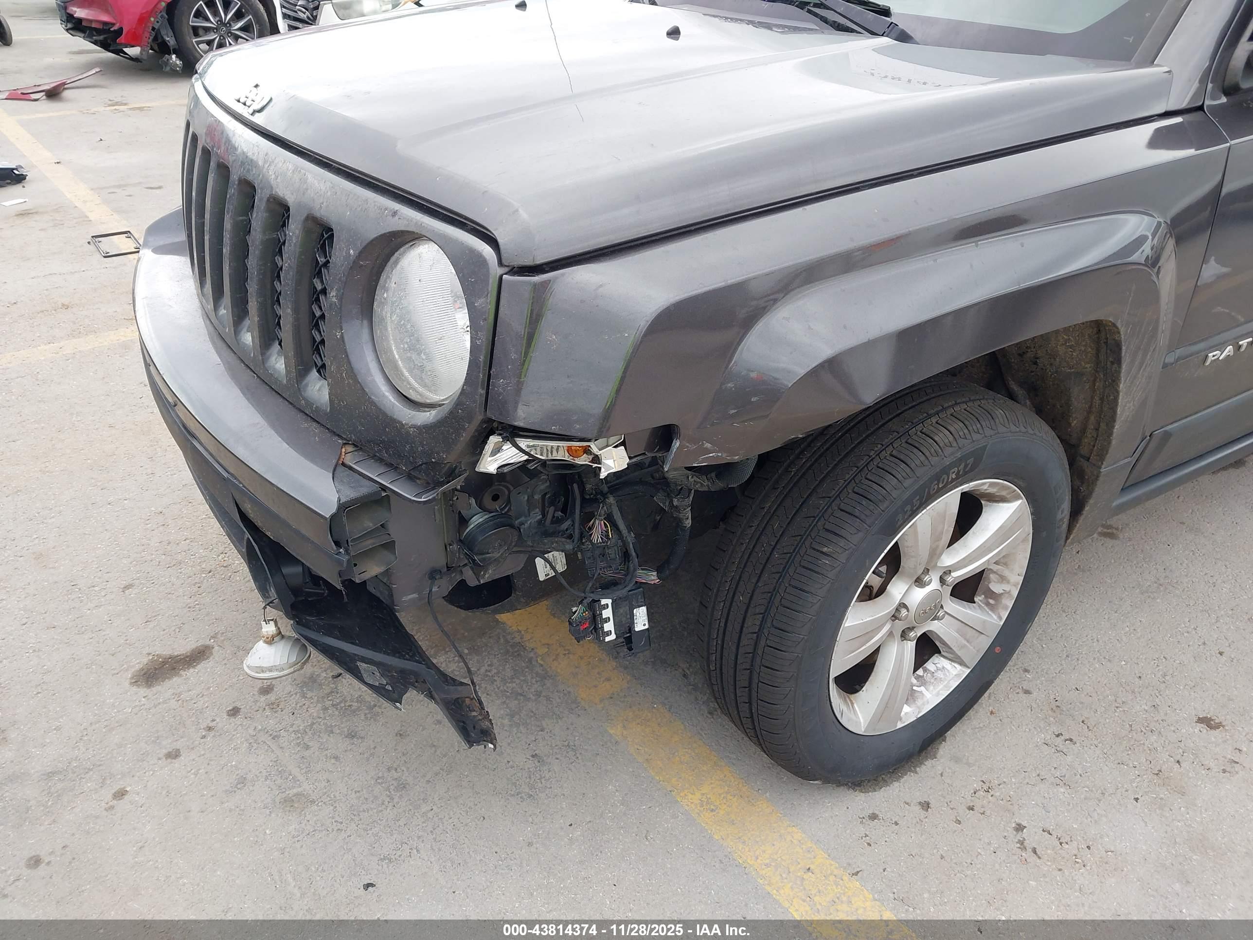 JEEP PATRIOT image 6