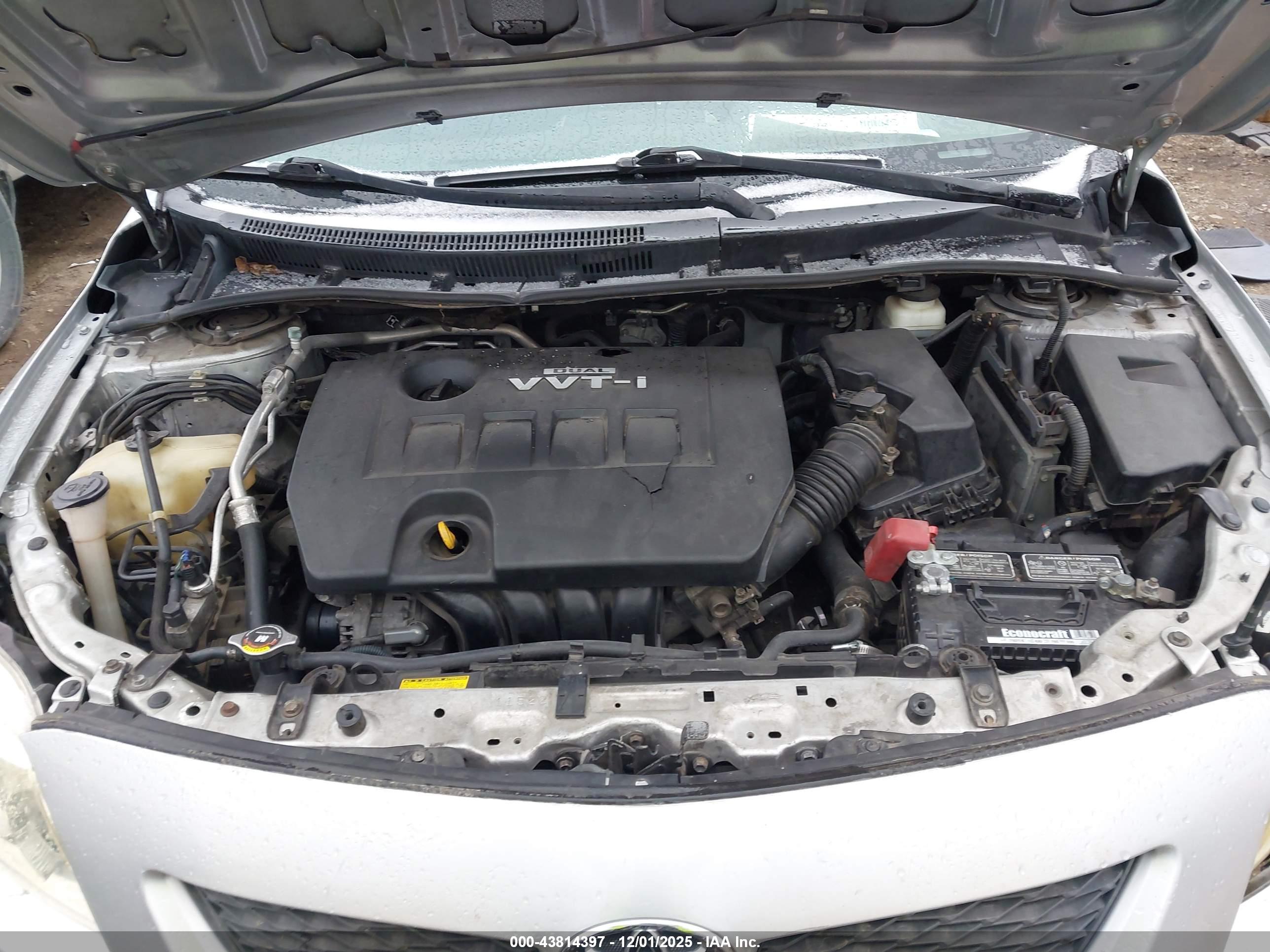 TOYOTA COROLLA image 10