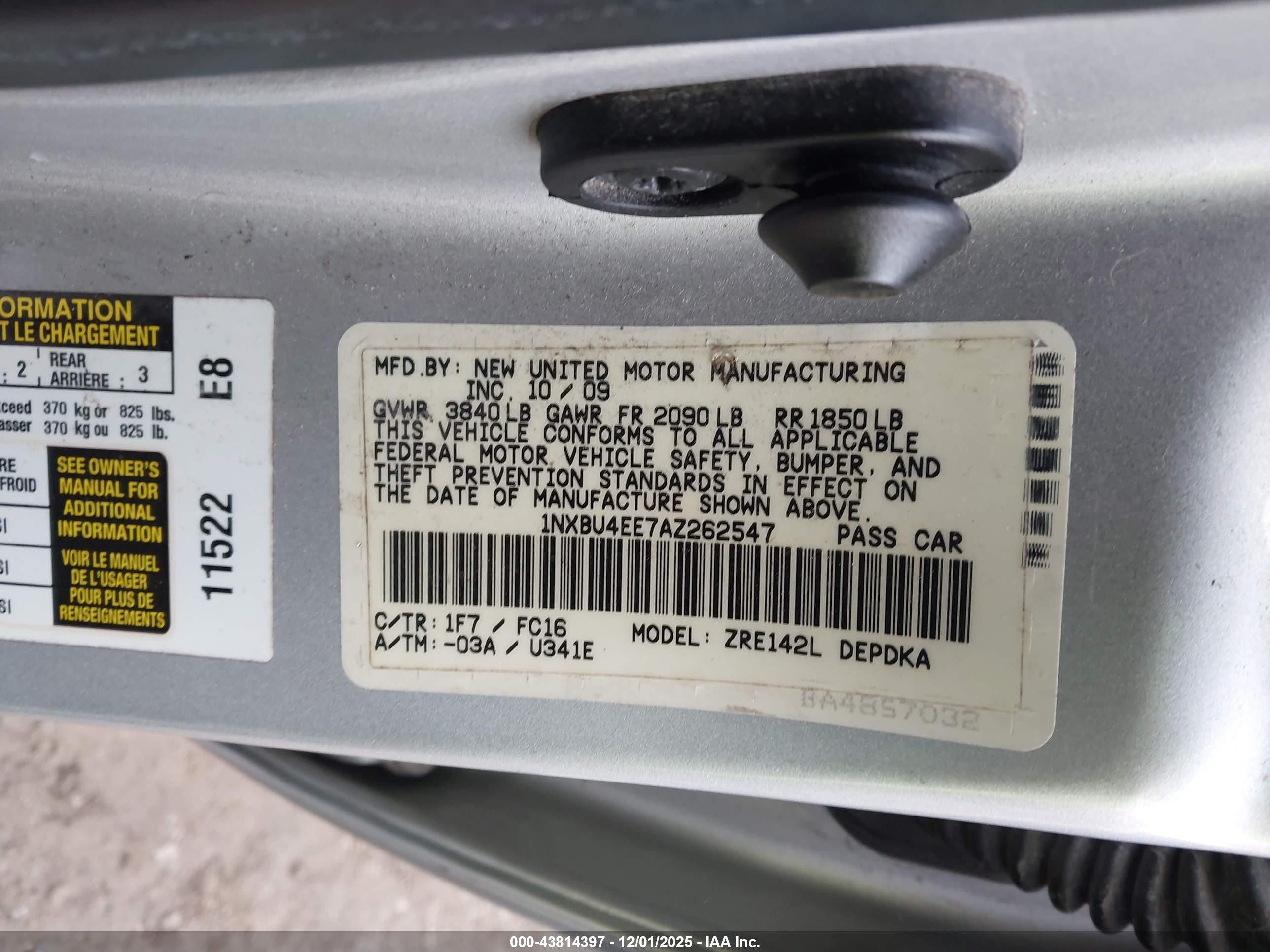 TOYOTA COROLLA image 9