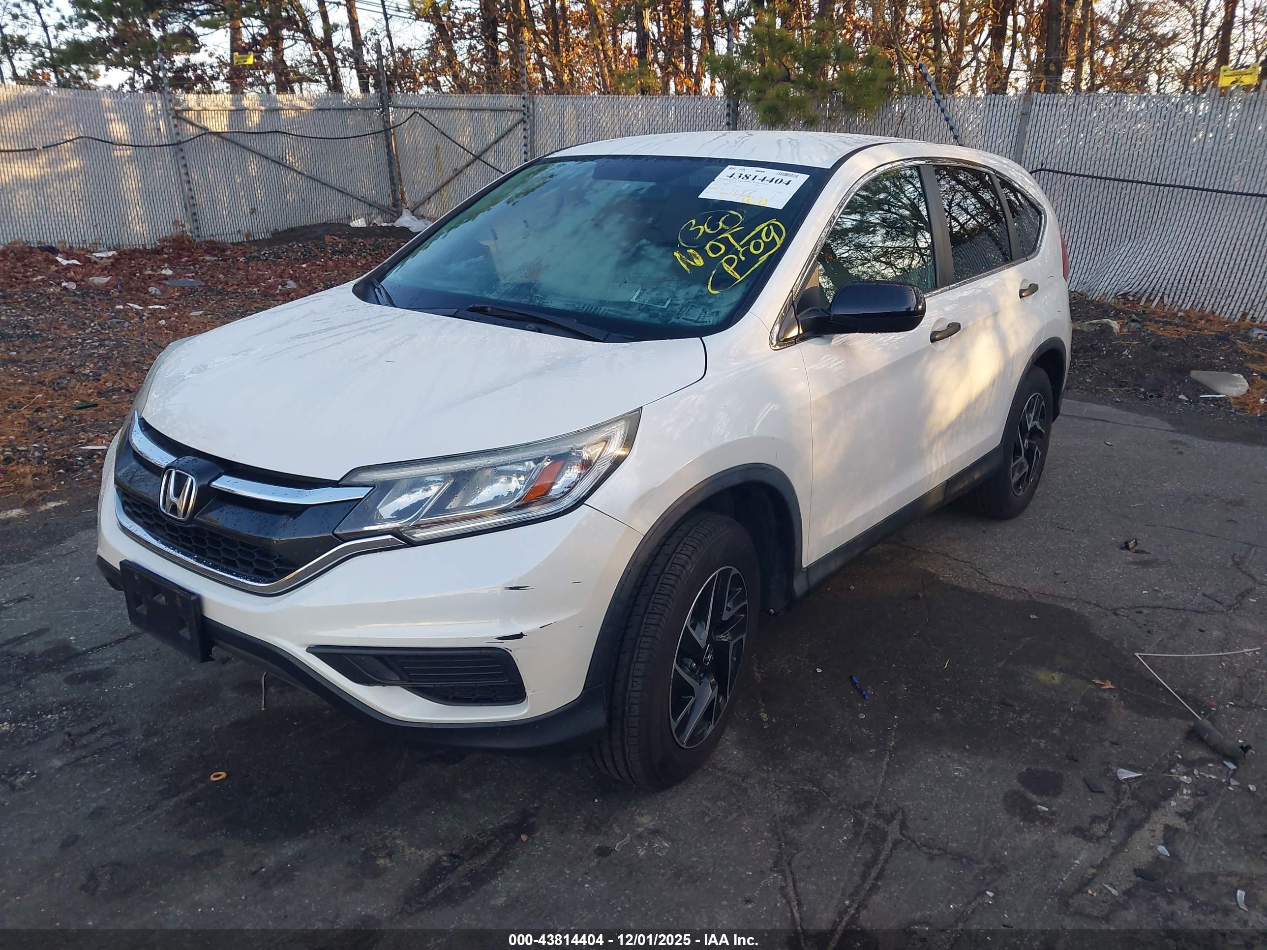HONDA CR-V image 2