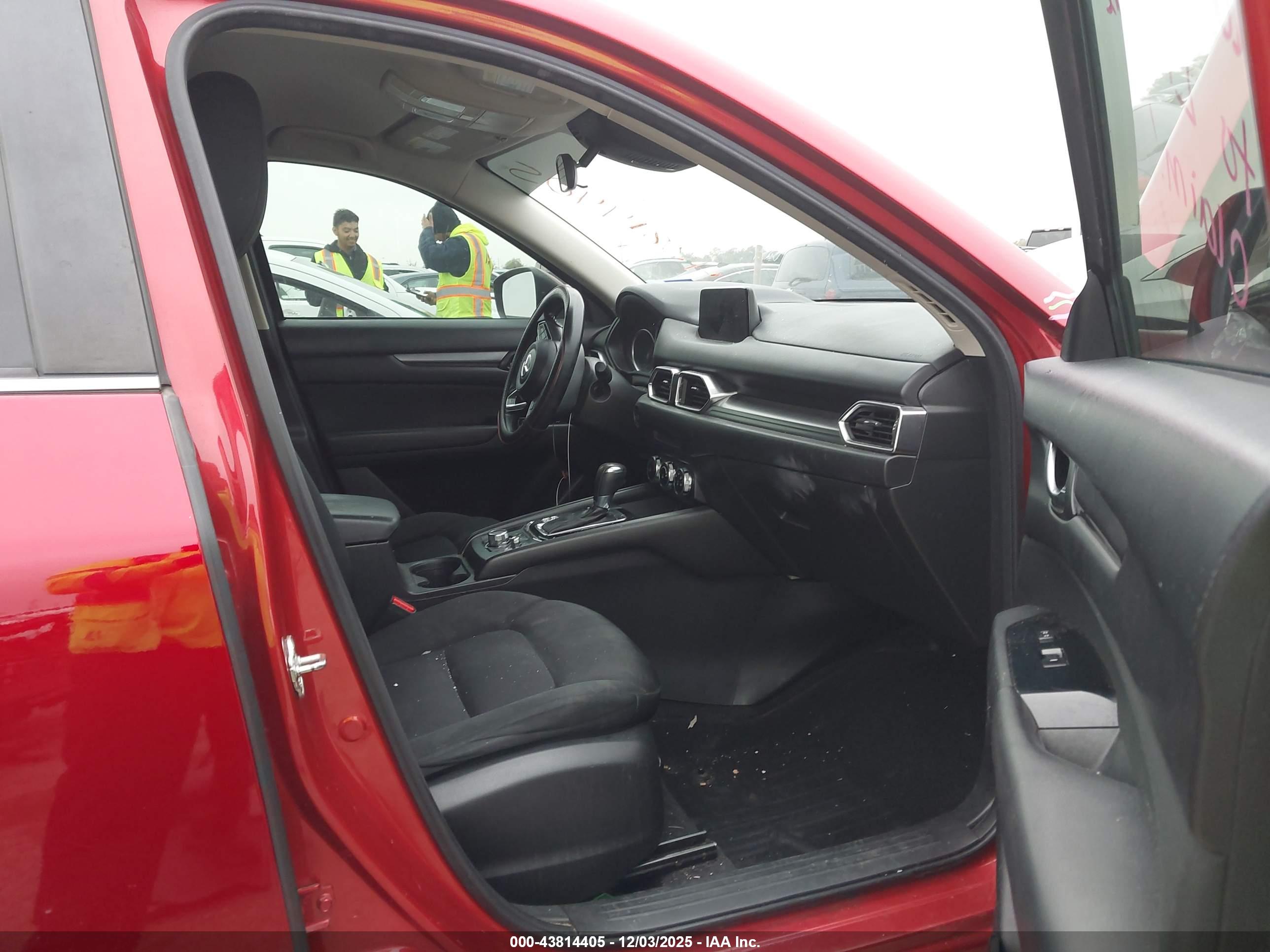 MAZDA CX-5 image 5