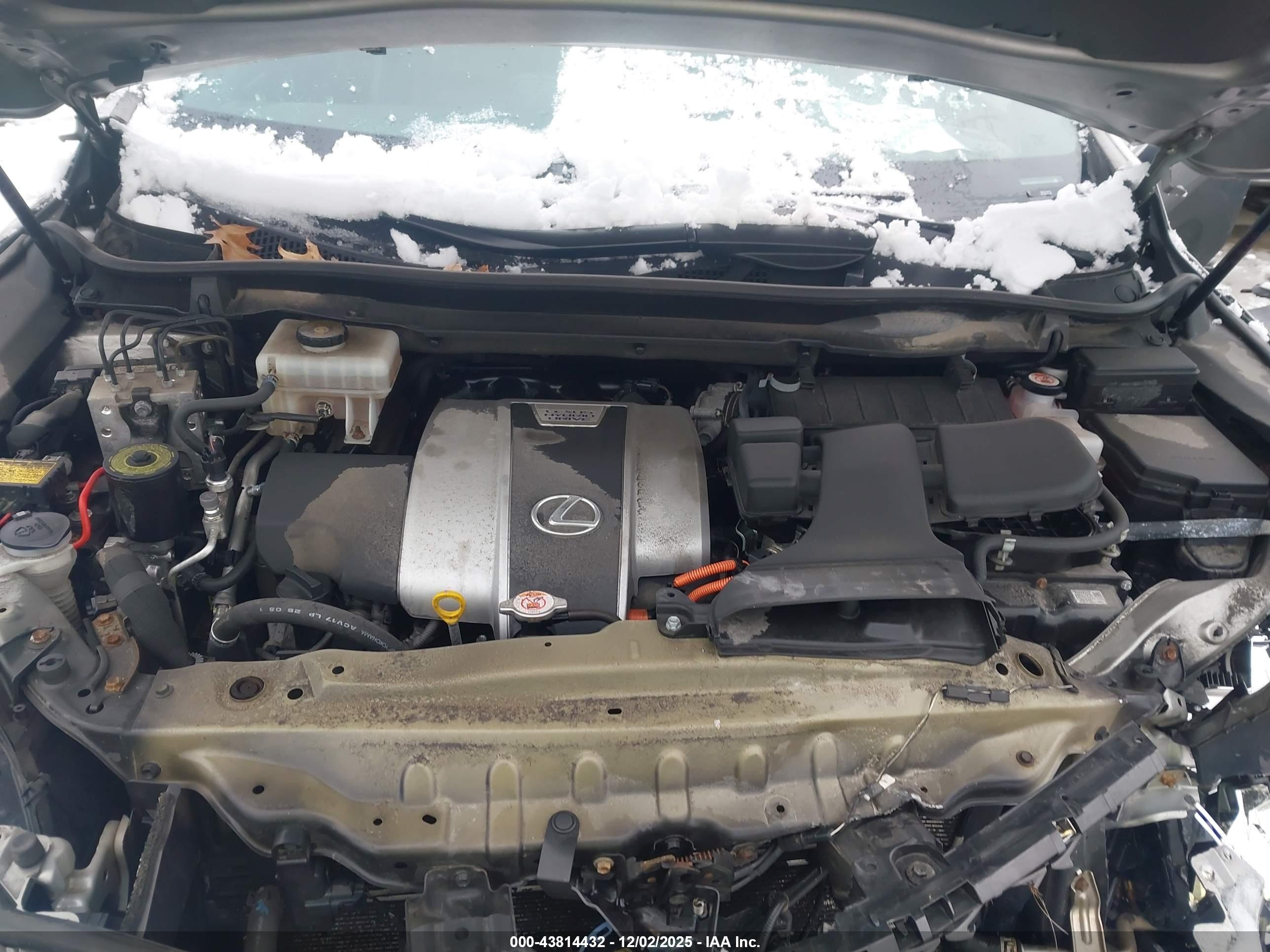 LEXUS RX image 10